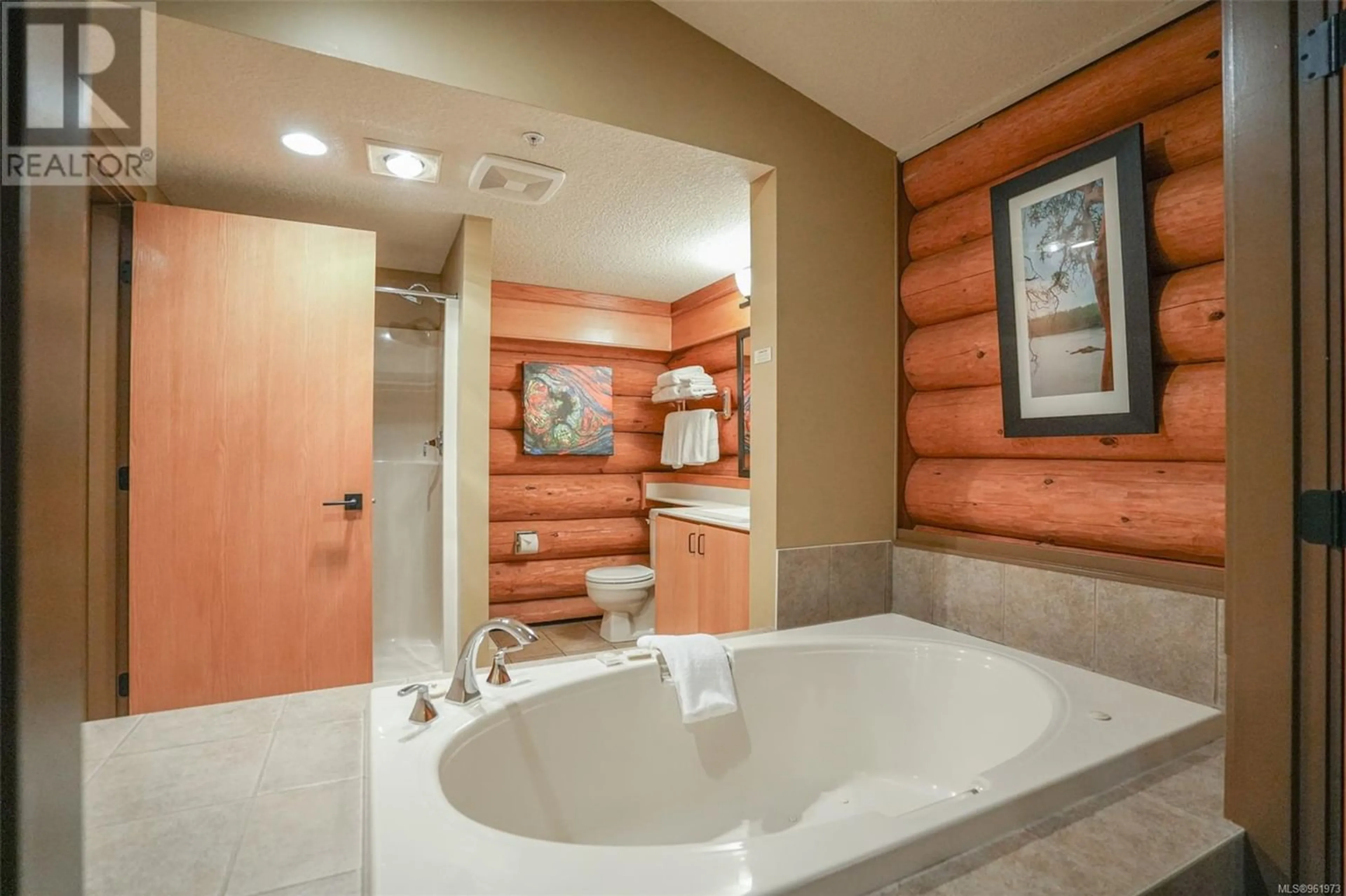 Bathroom for 507 1155 Resort Dr, Parksville British Columbia V9P2E3