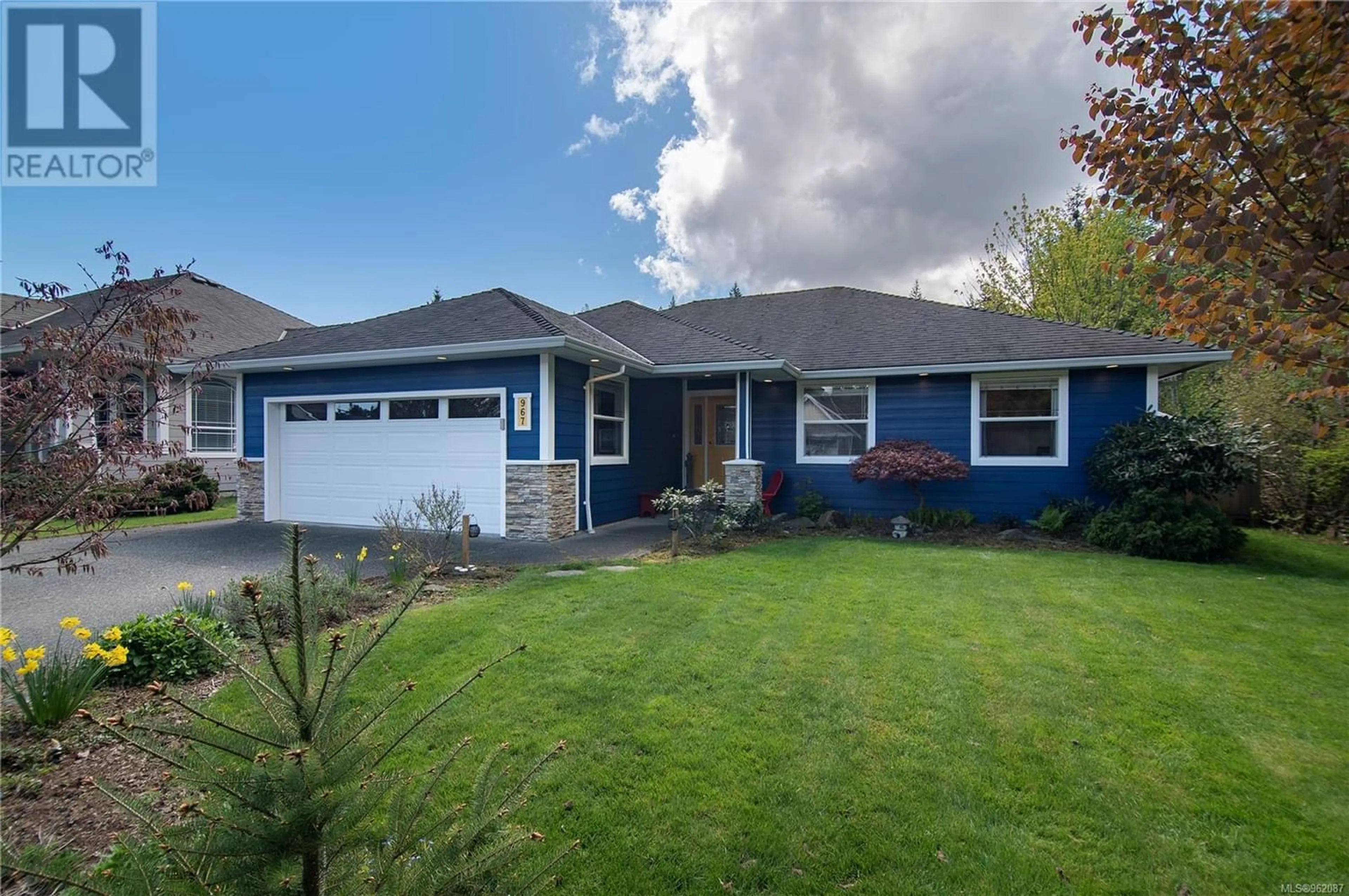 Frontside or backside of a home for 967 Heritage Meadow Dr, Campbell River British Columbia V9W8H9