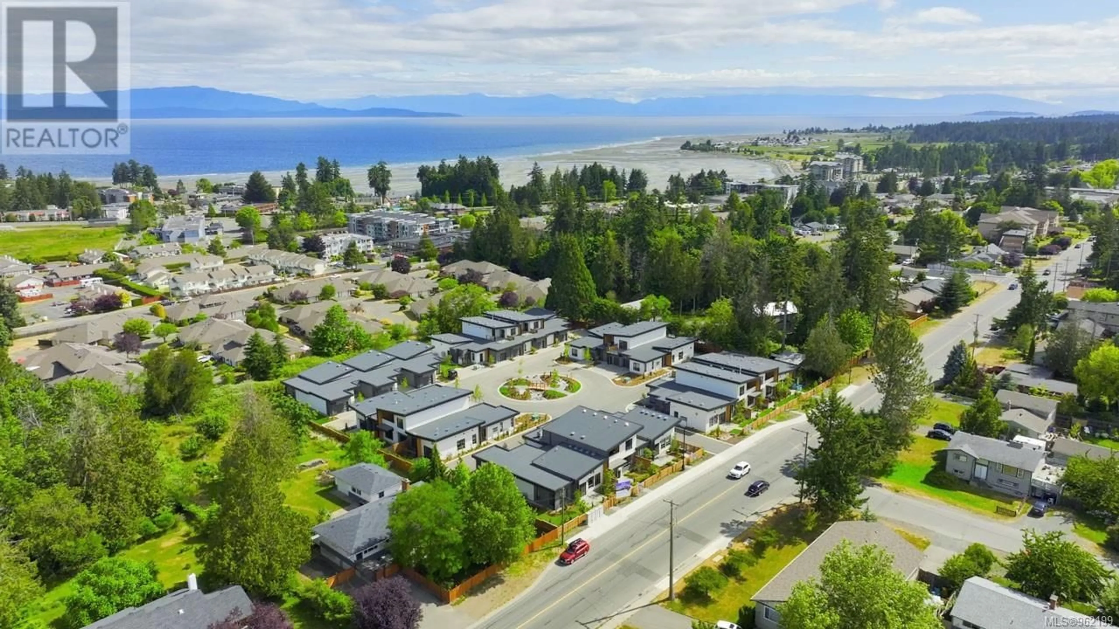 A pic from exterior of the house or condo, the street view for 108 463 Hirst Ave, Parksville British Columbia V9P1J2