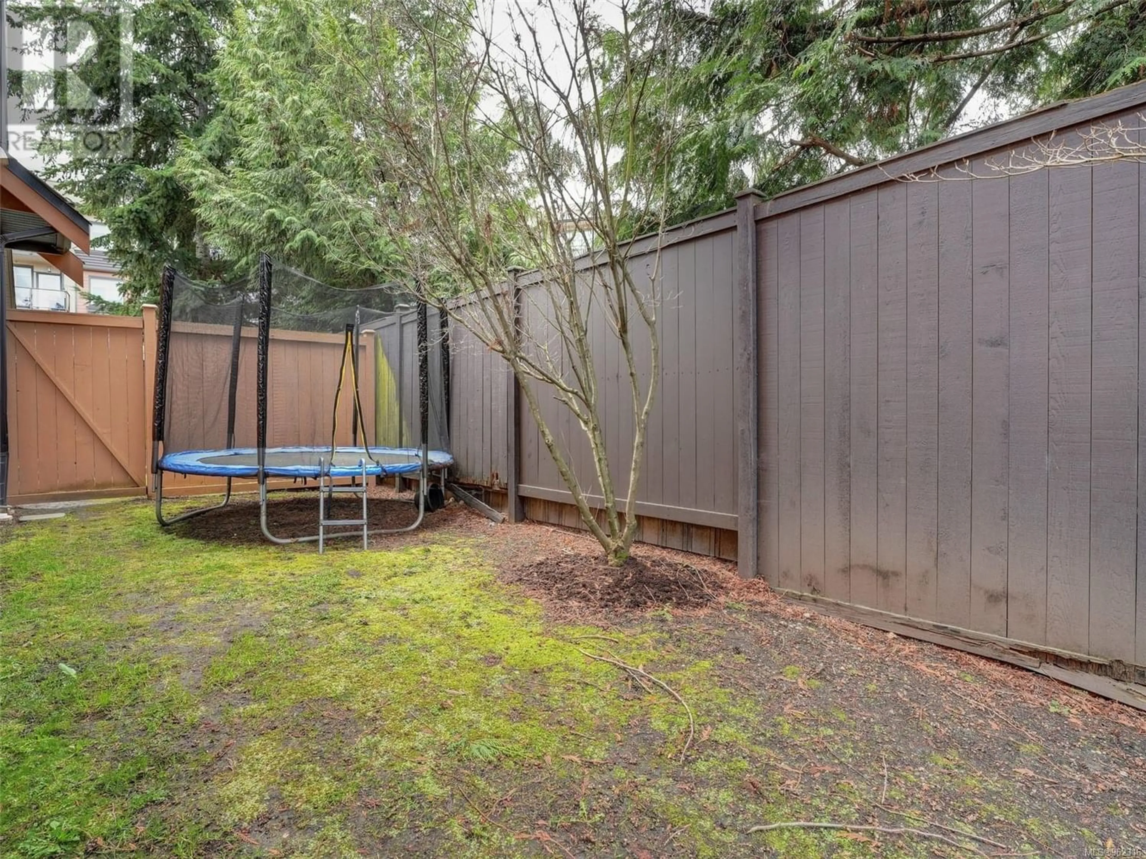 Fenced yard for B 2220 Sooke Rd, Colwood British Columbia V9B0G9