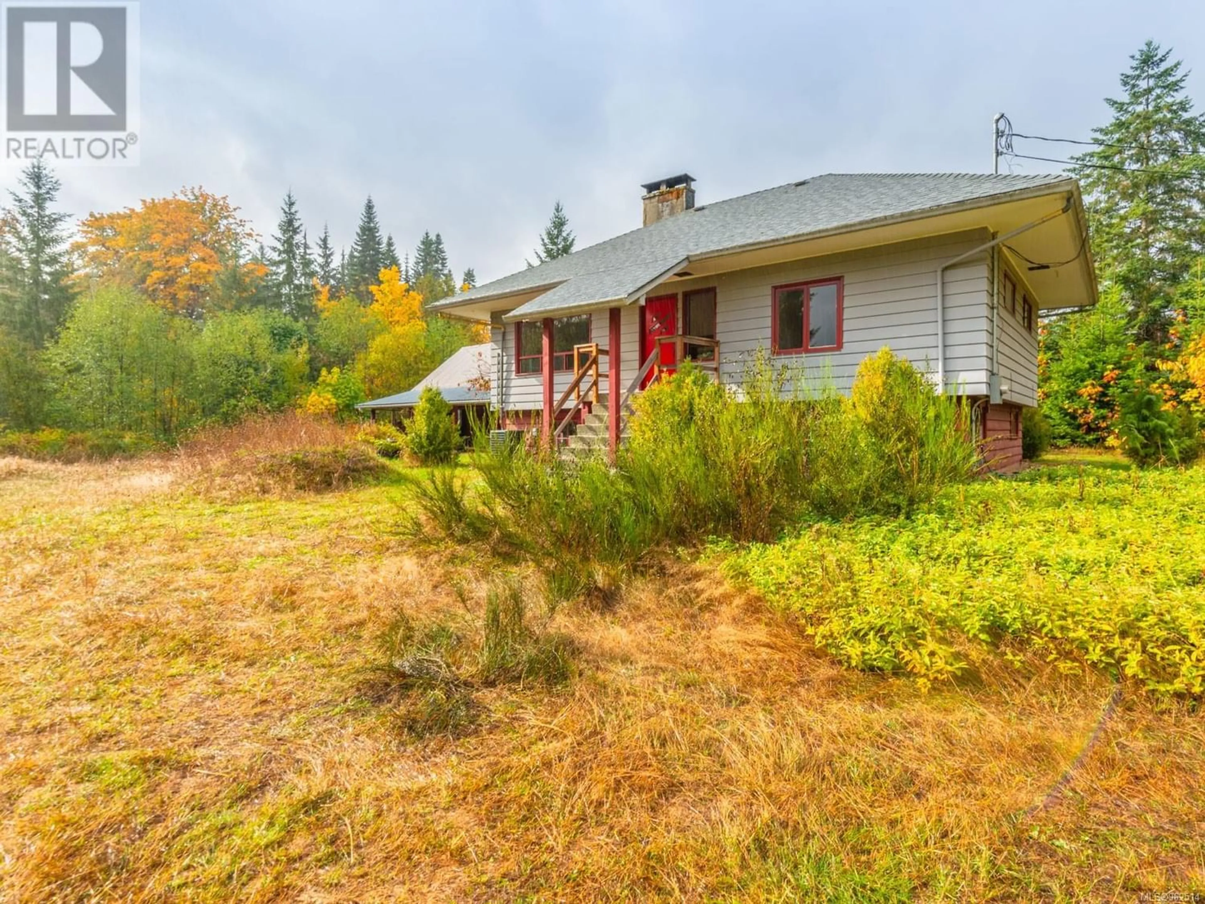 Cottage for 9450 Central Lake Rd, Port Alberni British Columbia V9Y8Z1