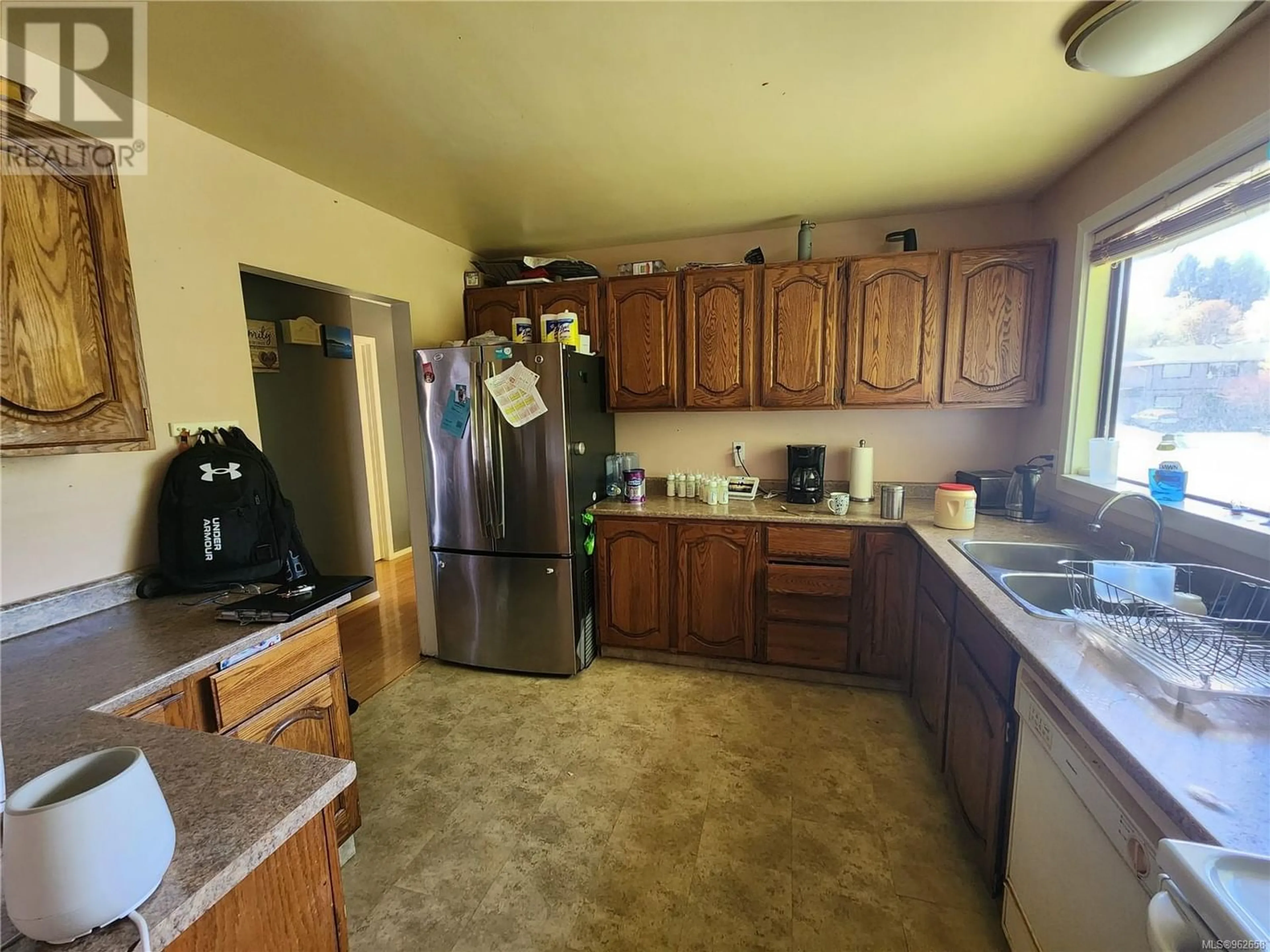 Kitchen, wood floors, cottage for 7785 Numas Pl, Port Hardy British Columbia V0N2P0