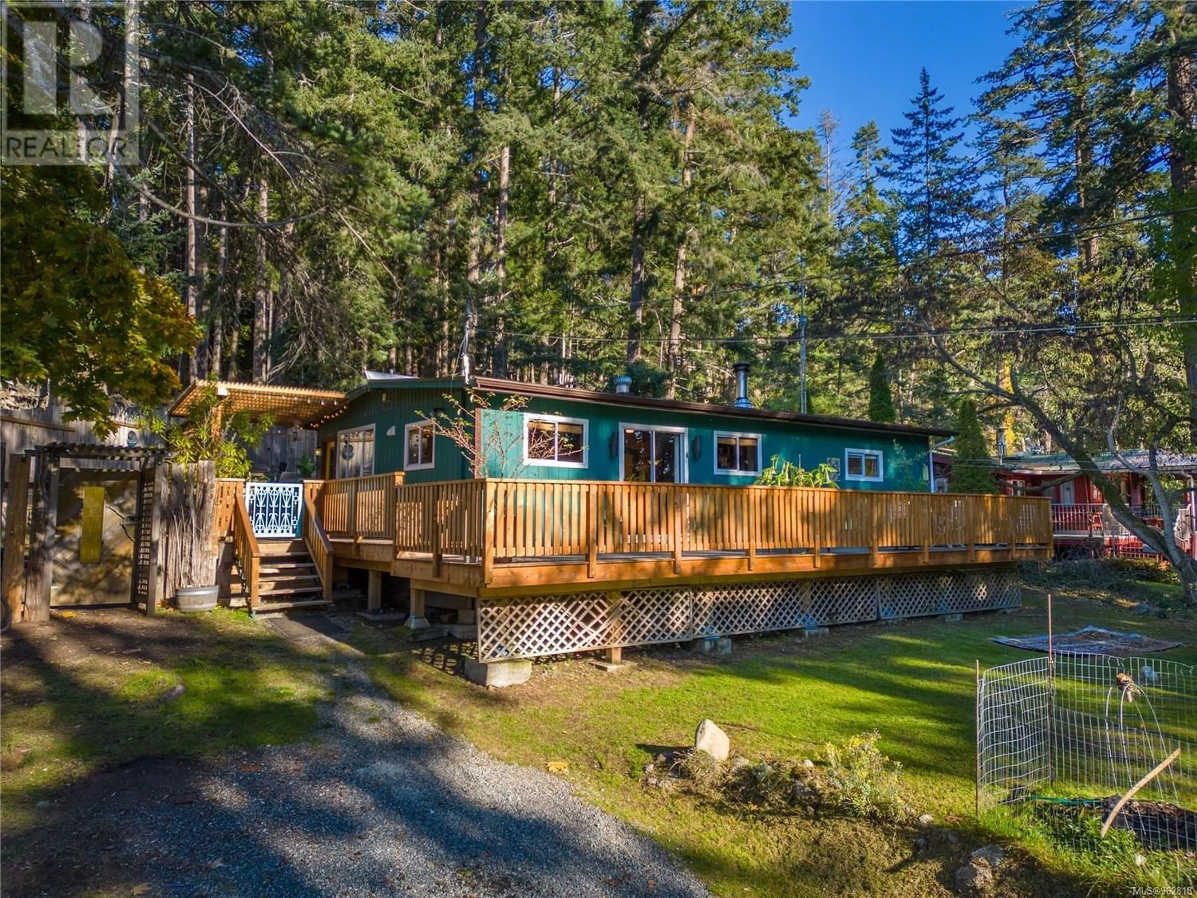 Cottage for 2652 Schooner Way, Pender Island British Columbia V0N2M2