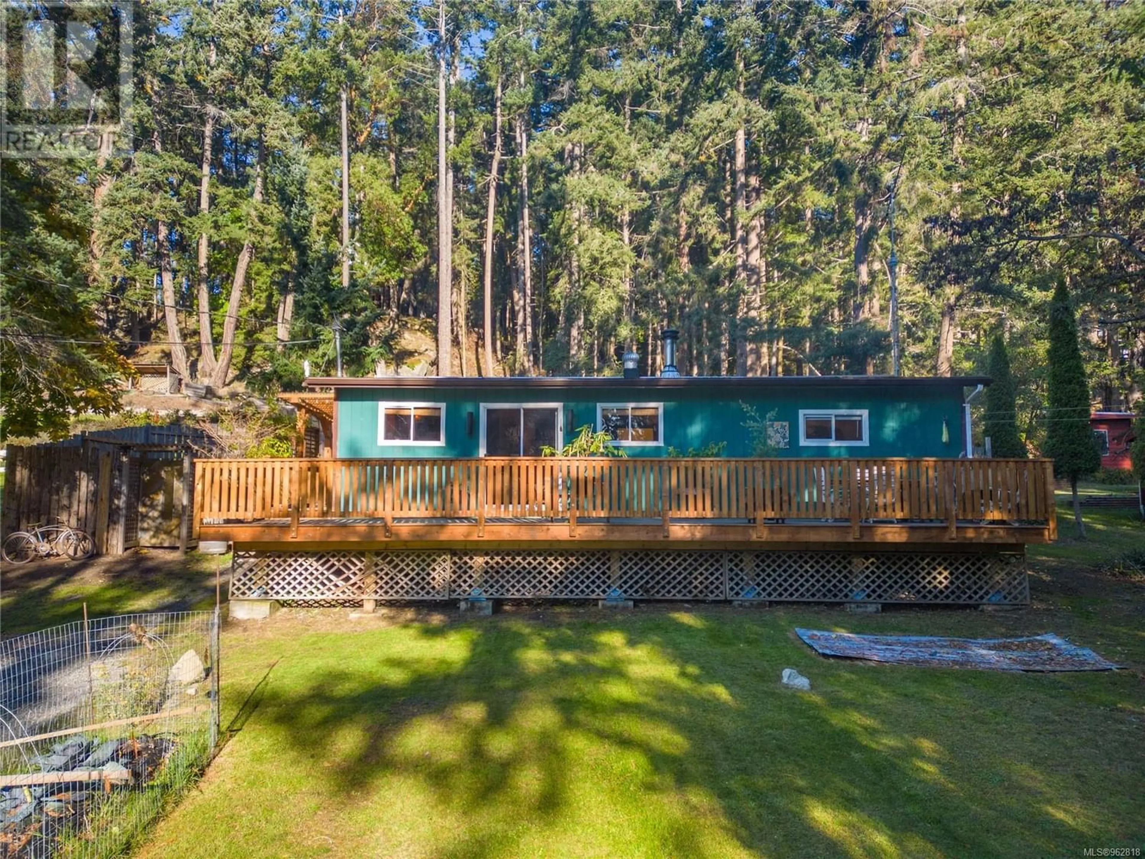 Frontside or backside of a home for 2652 Schooner Way, Pender Island British Columbia V0N2M2