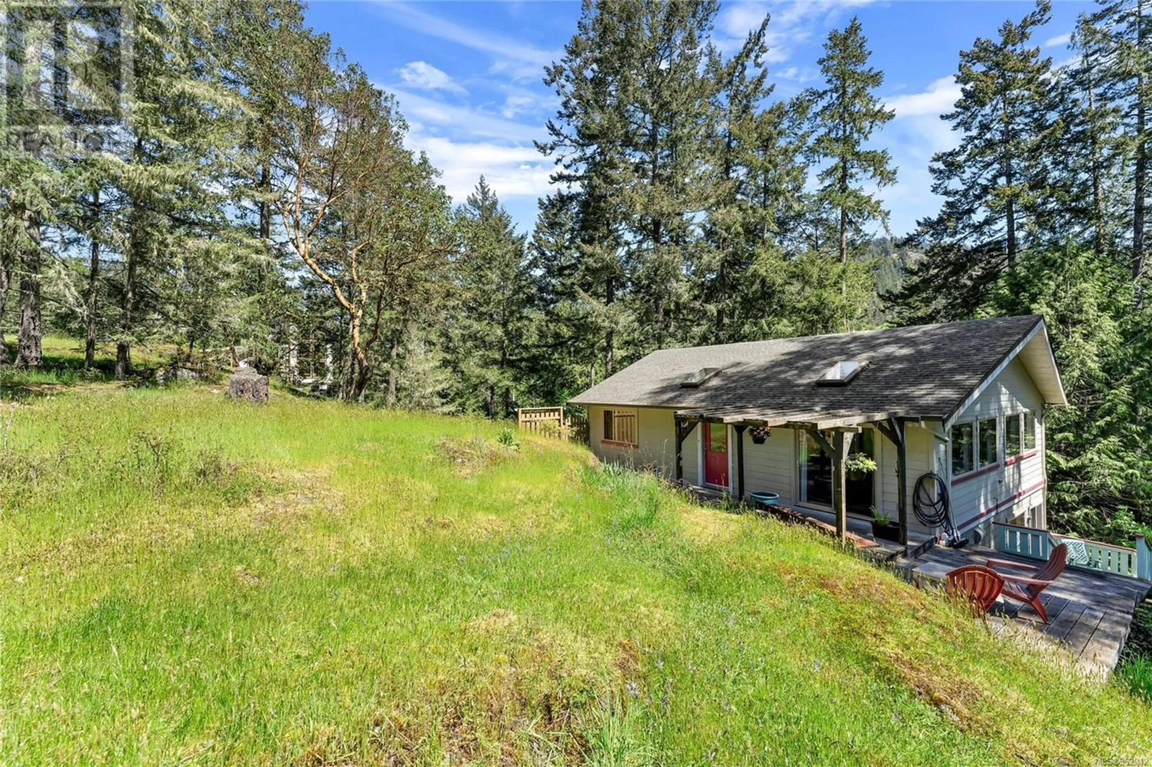 Cottage for 5497 East Sooke Rd, Sooke British Columbia V9Z1C2