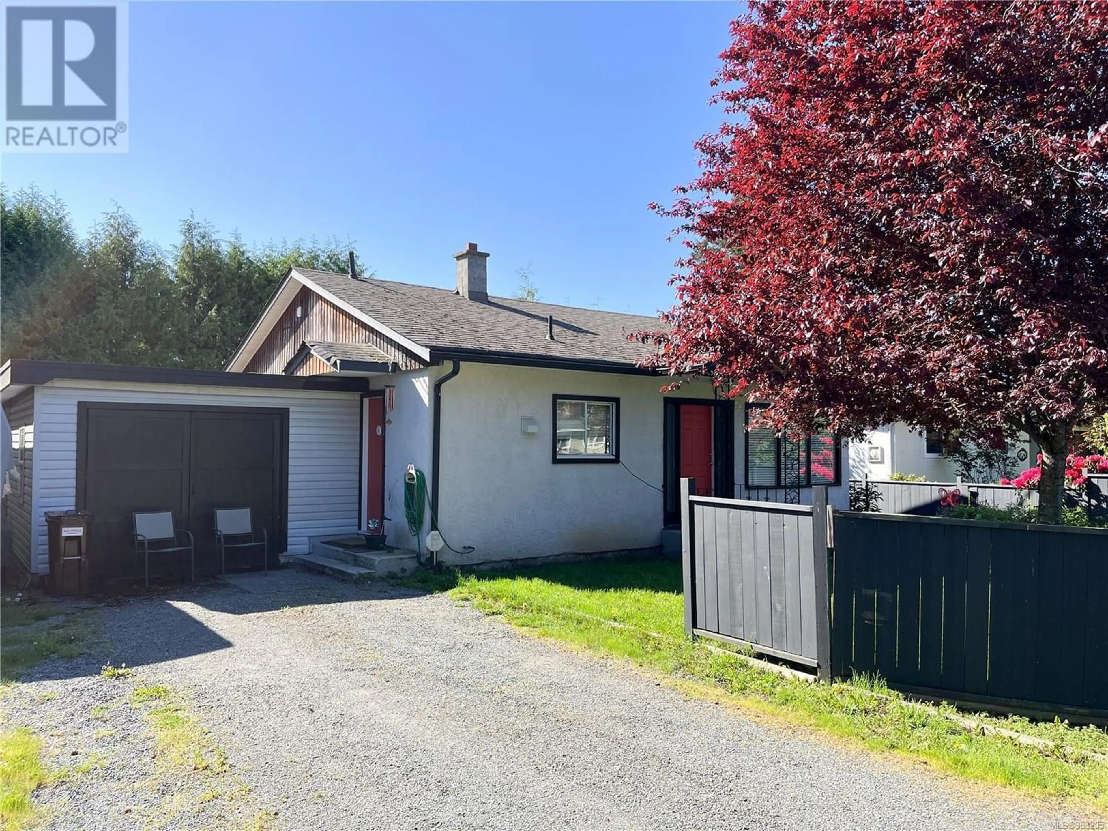 Frontside or backside of a home for 1193 Dignan Rd, Central Saanich British Columbia V8M1H4
