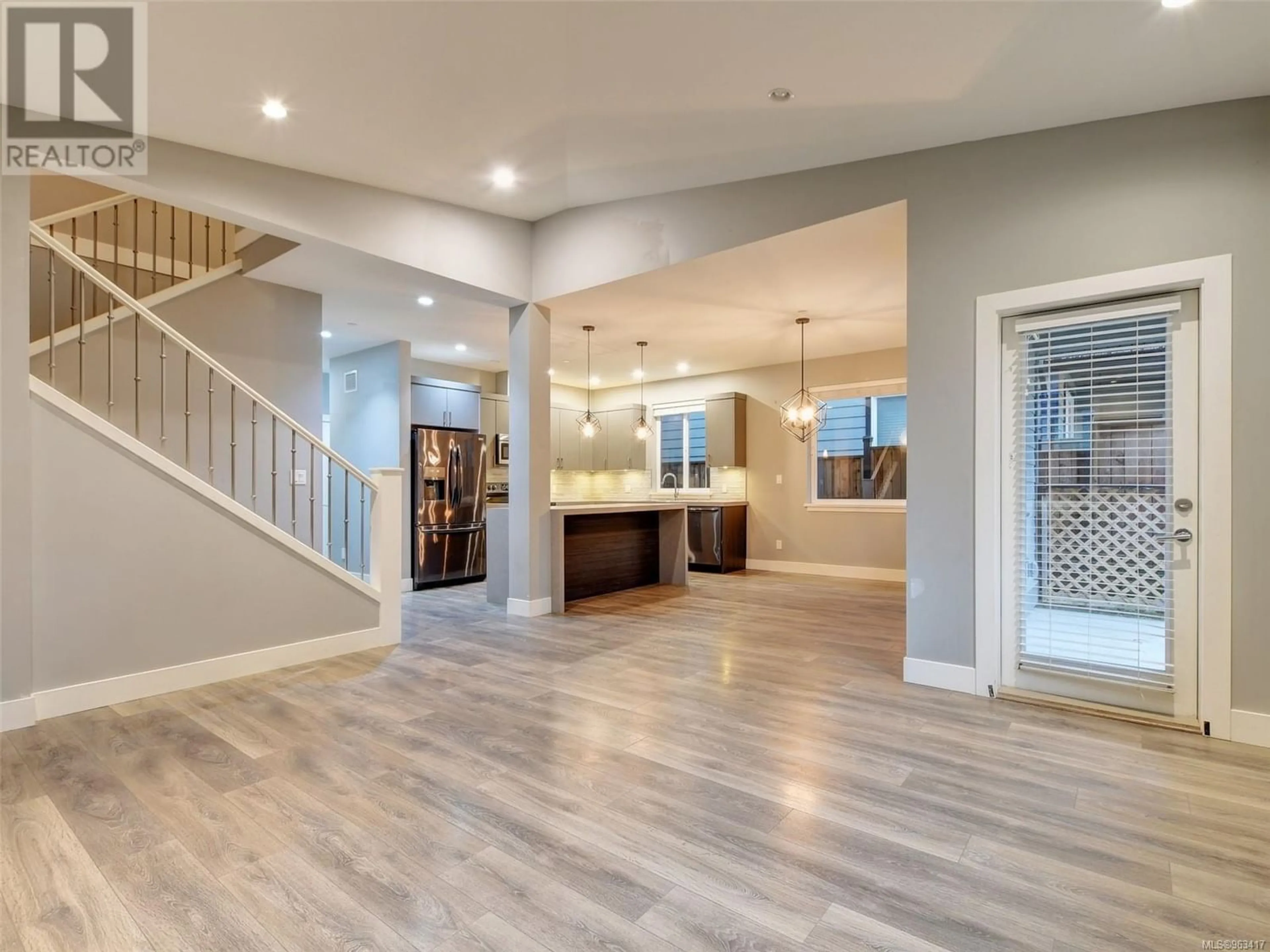 Indoor entryway for 6516 Arranwood Dr, Sooke British Columbia V9Z0W3