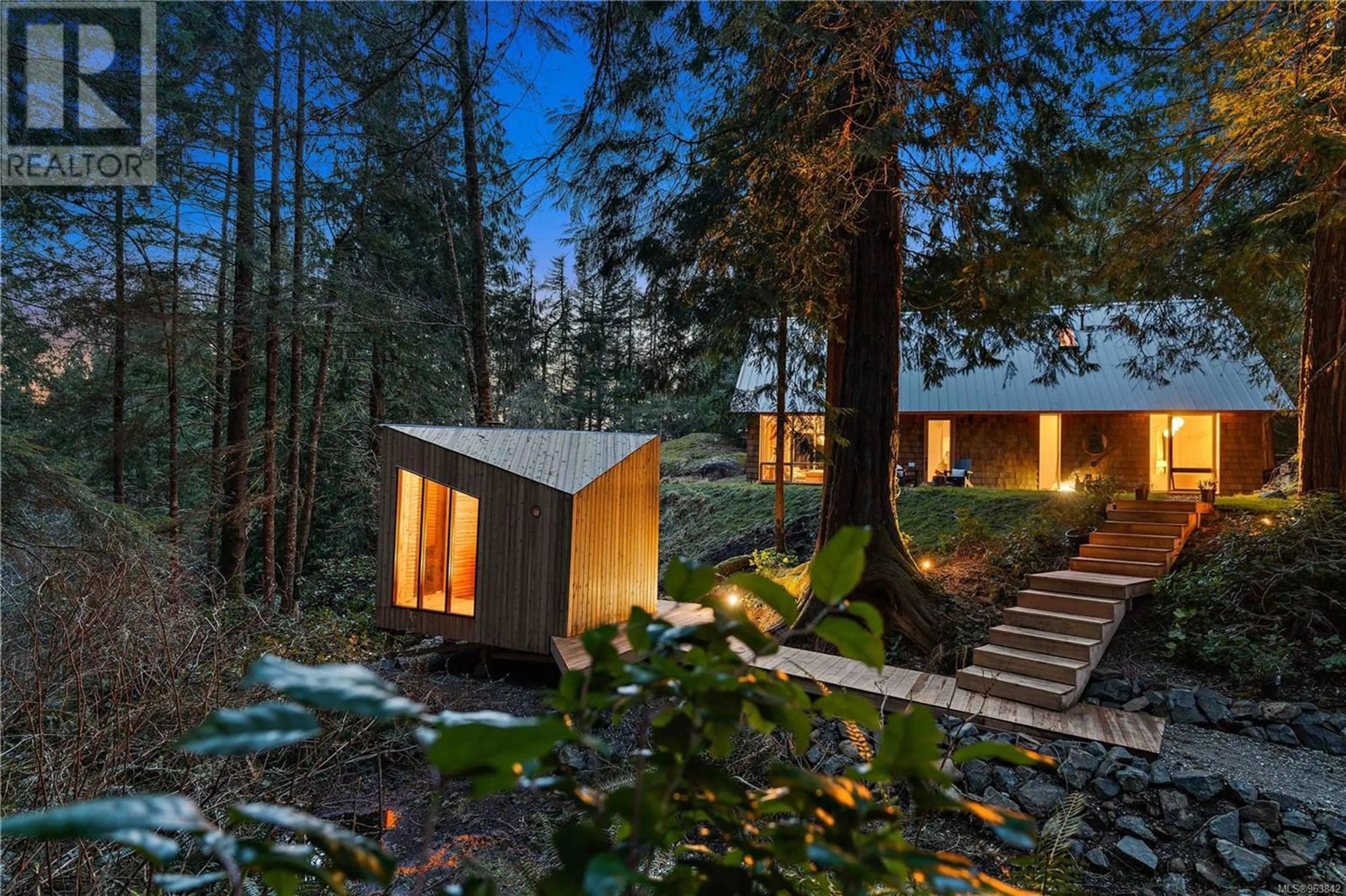 Cottage for 1220 Starlight Grove, Sooke British Columbia V9Z1L8