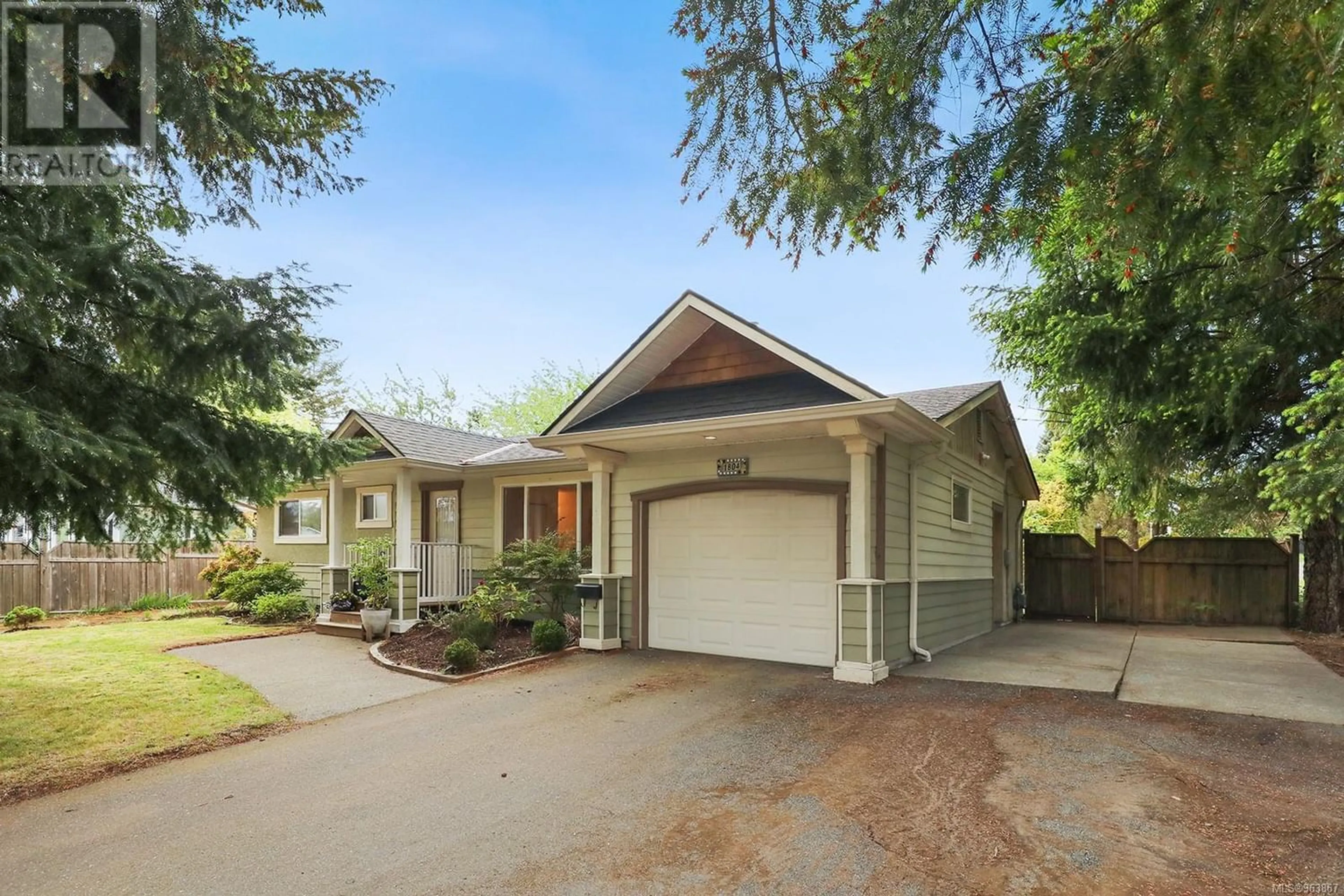 Frontside or backside of a home for 1804 Robb Ave, Comox British Columbia V9M2E4