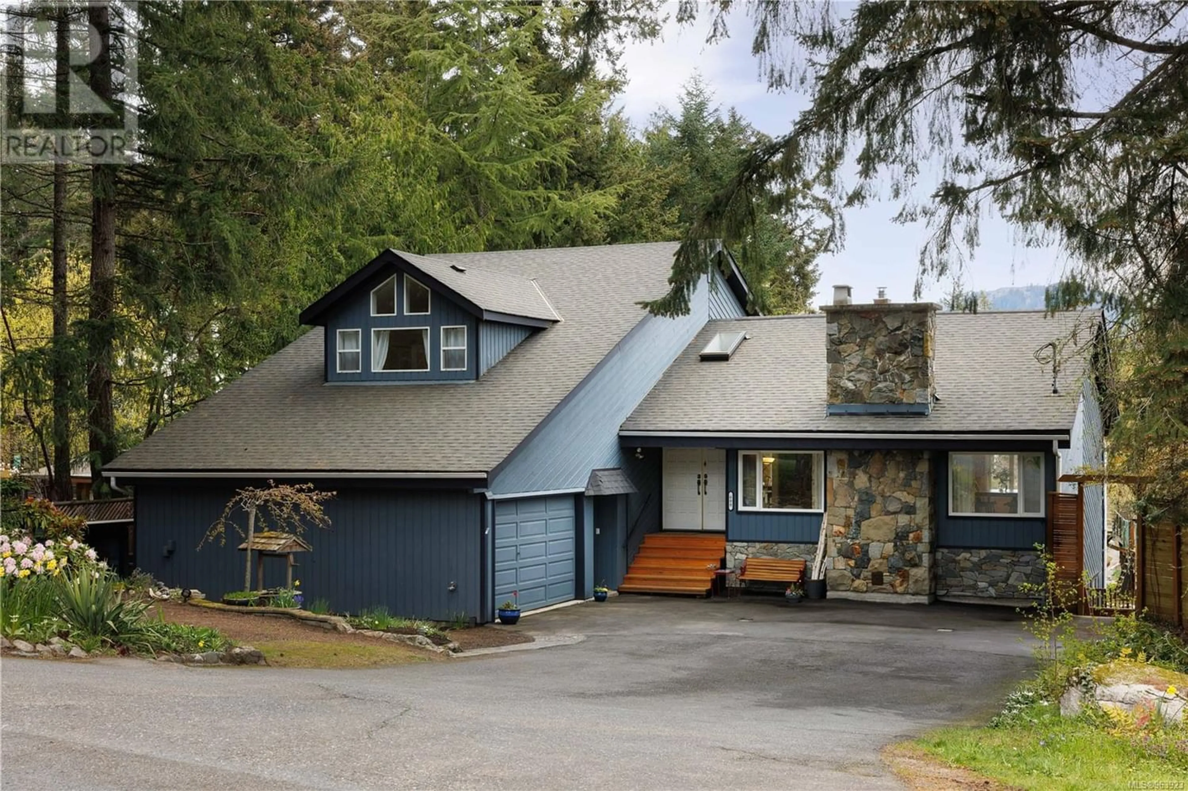 Frontside or backside of a home for 600 Cromar Rd, North Saanich British Columbia V8L5M5