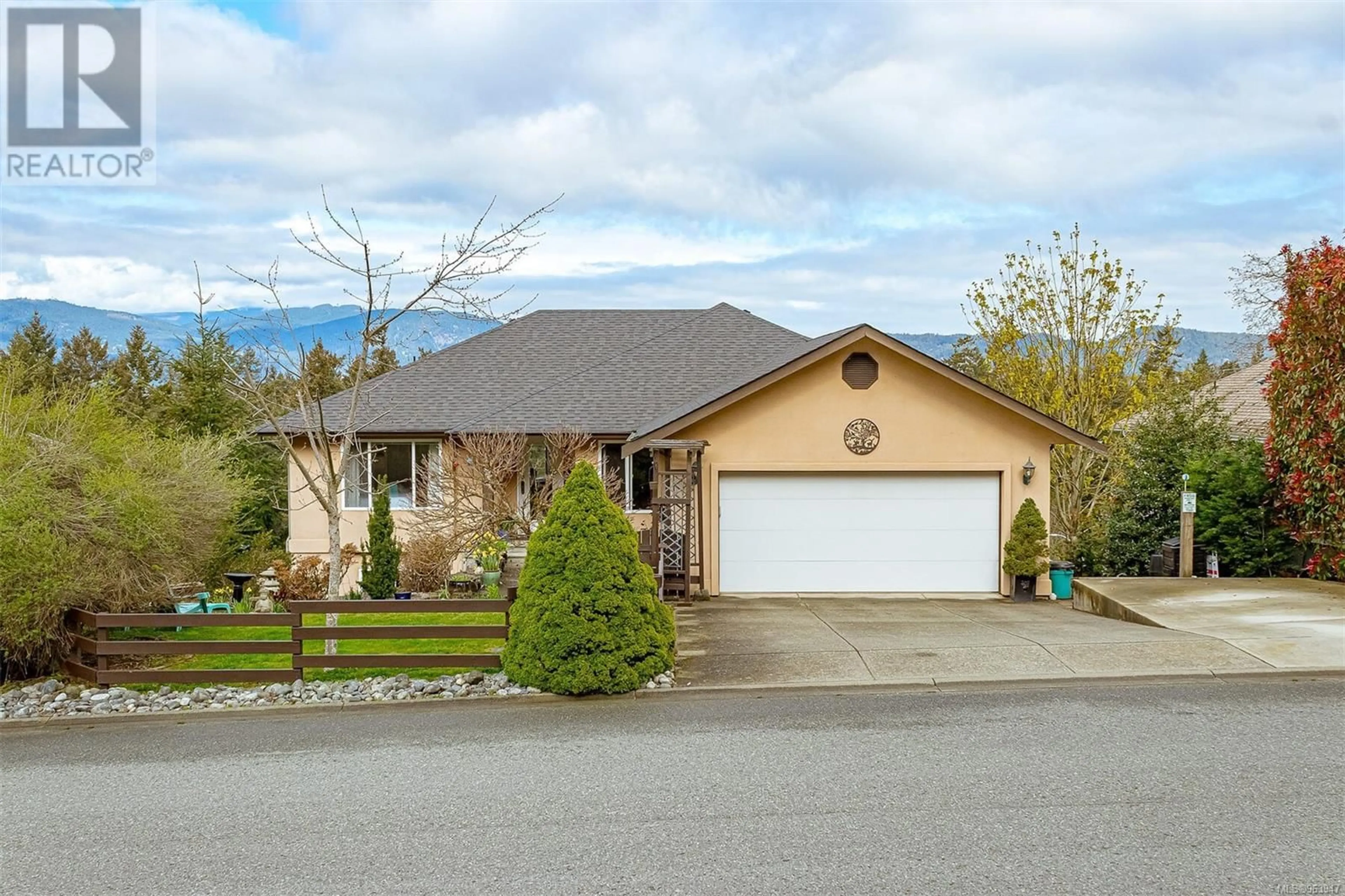 Frontside or backside of a home for 6192 Thomson Terr, Duncan British Columbia V9L5R1