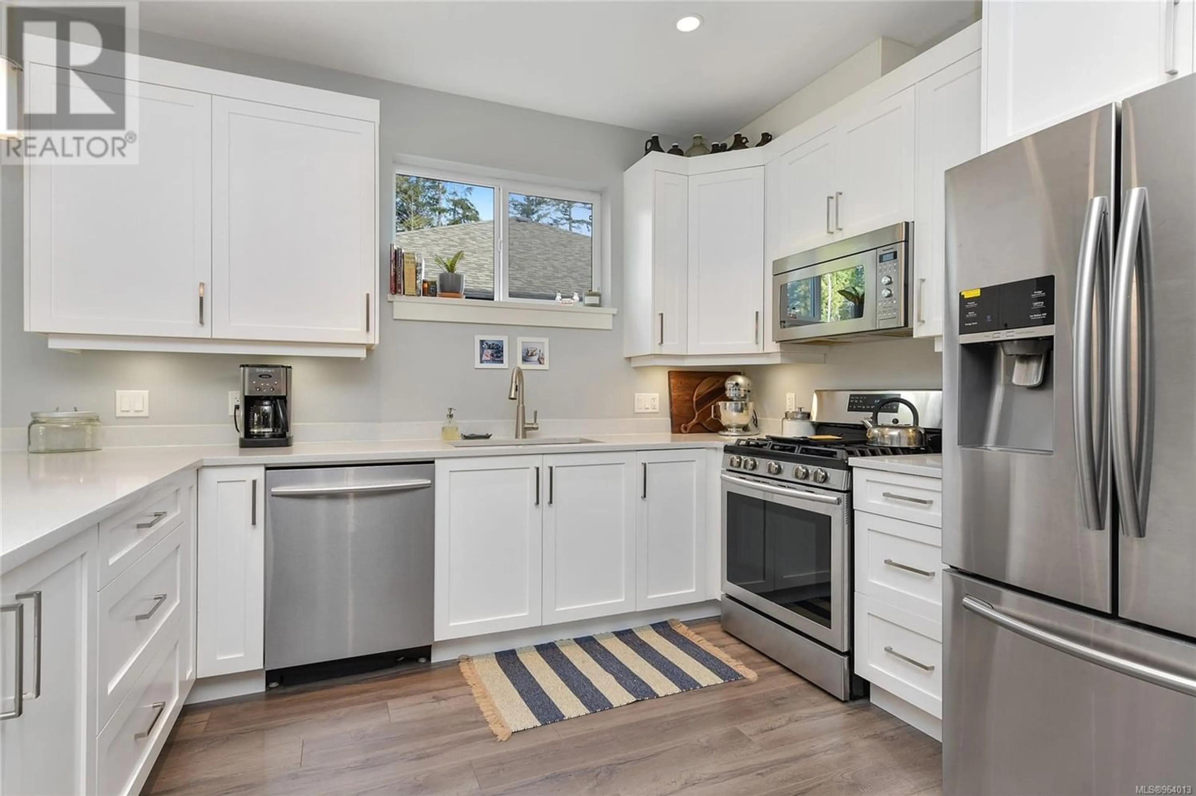 Contemporary kitchen for 6306 RIVERSTONE Dr, Sooke British Columbia V9X1N4