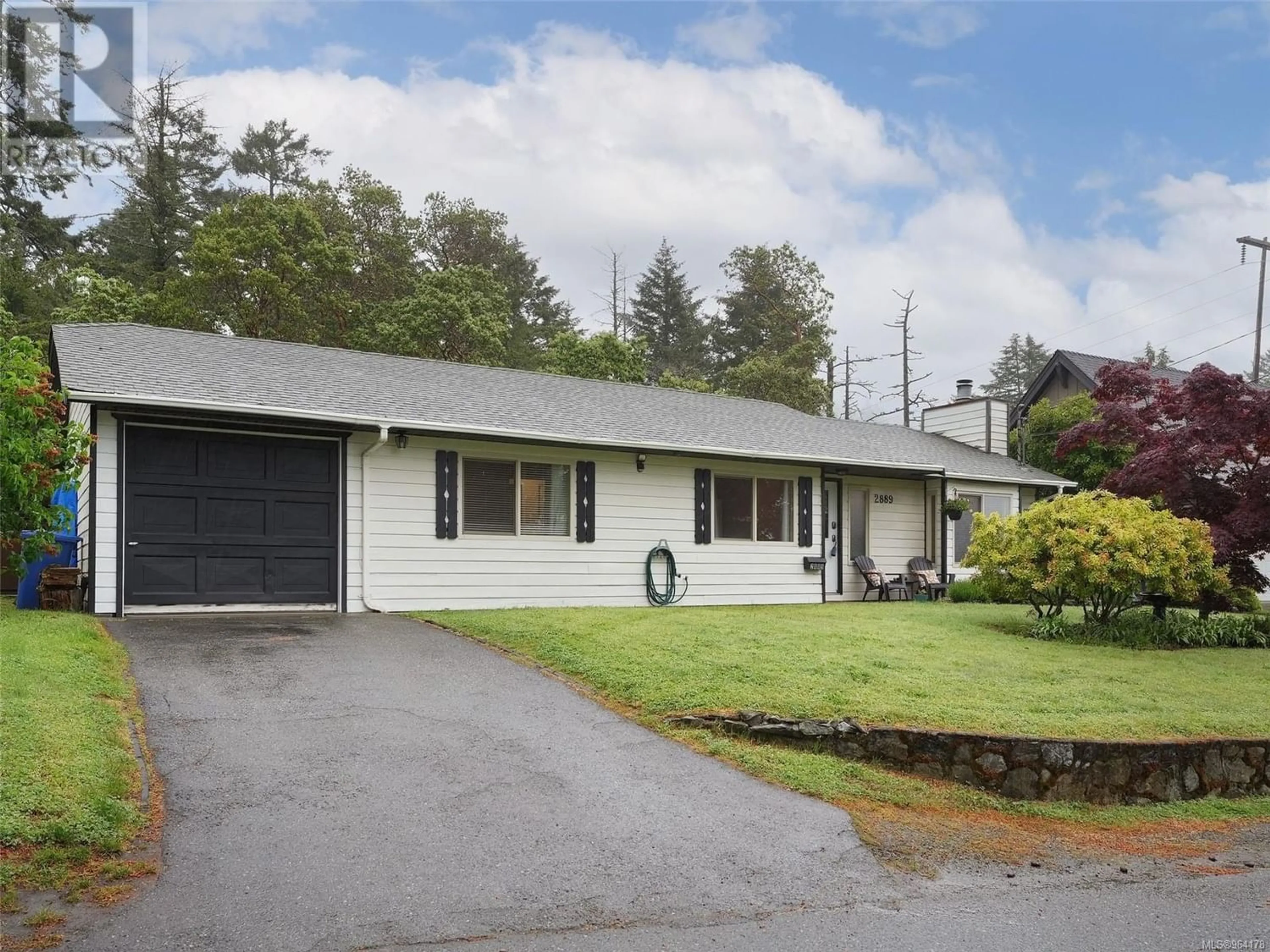 Frontside or backside of a home for 2889 Canyon Park Pl, Langford British Columbia V9B4Z4