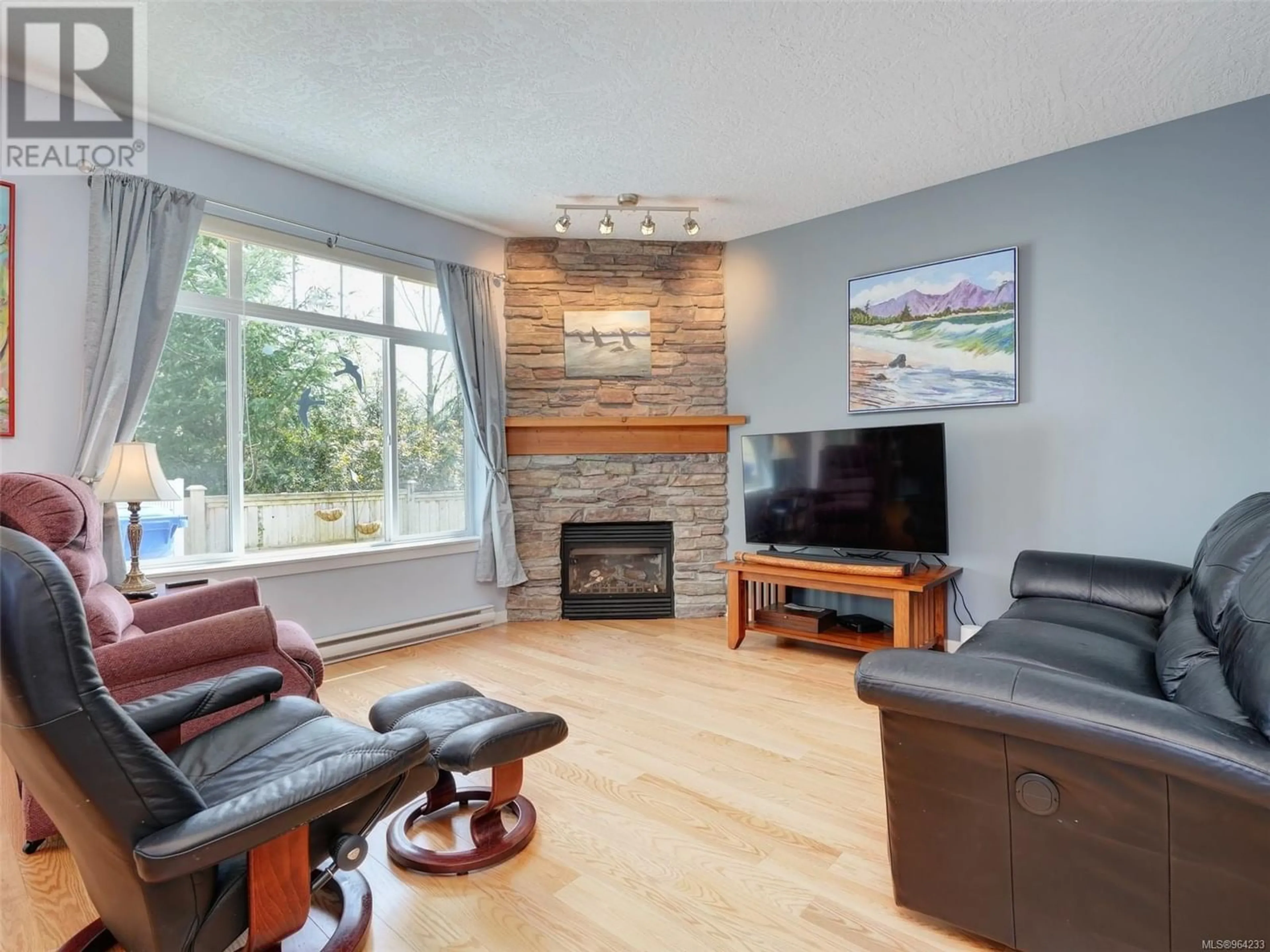 Living room for 2308 Demamiel Pl, Sooke British Columbia V9Z0Y4