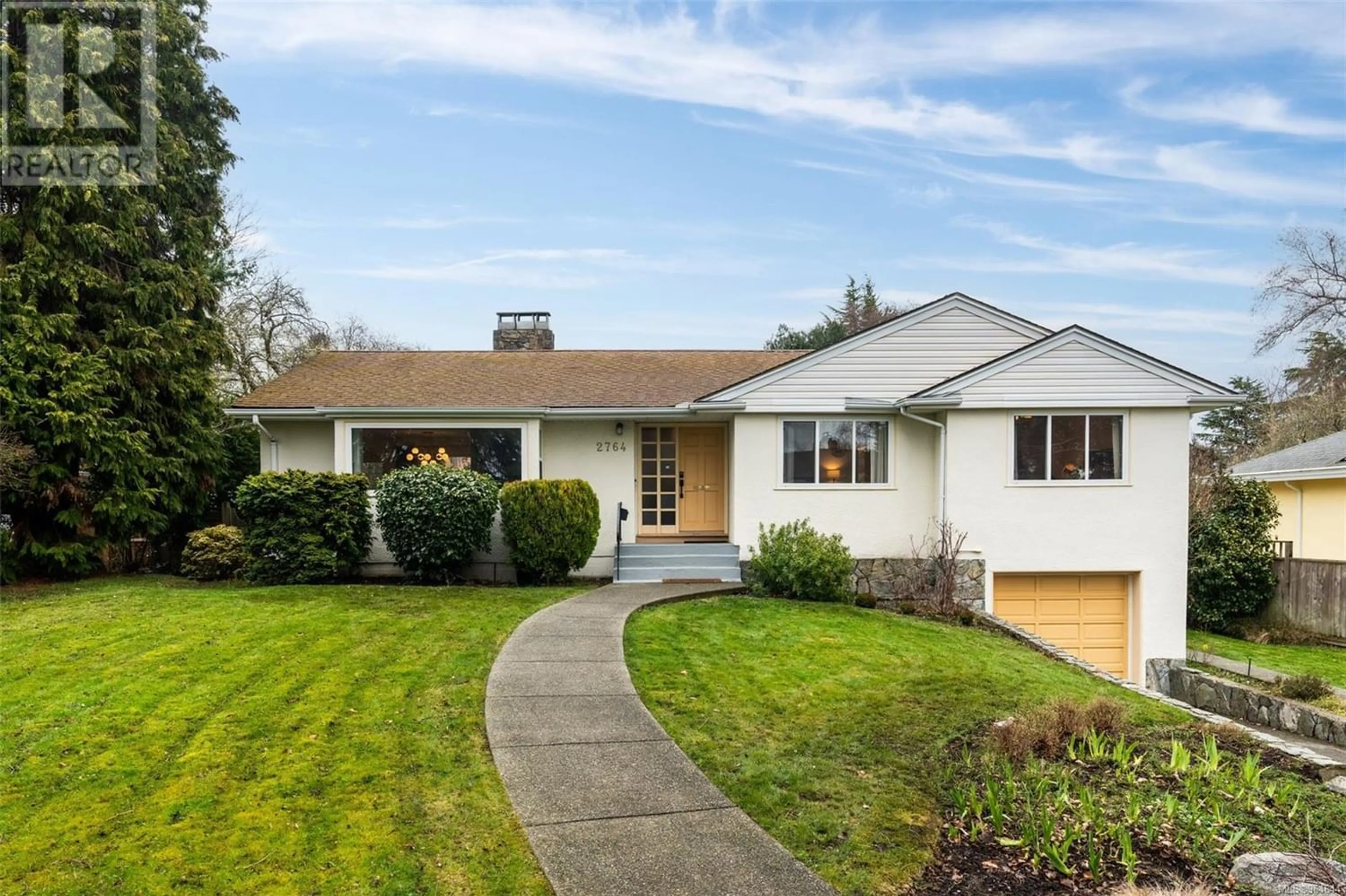 Frontside or backside of a home for 2764 Dorset Rd, Oak Bay British Columbia V8R3N1