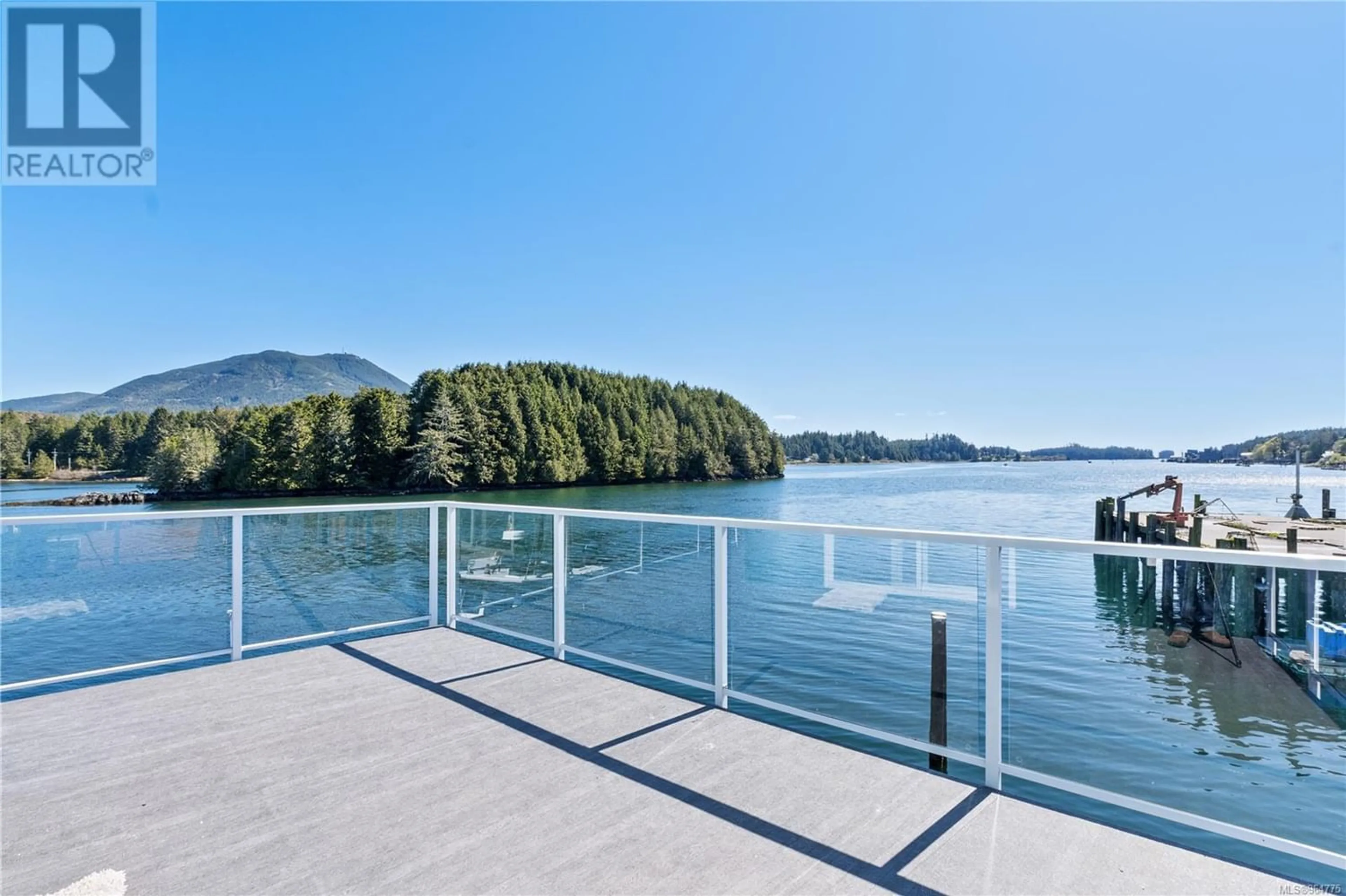 Lakeview for 2015 Bay St, Ucluelet British Columbia V0R3A0