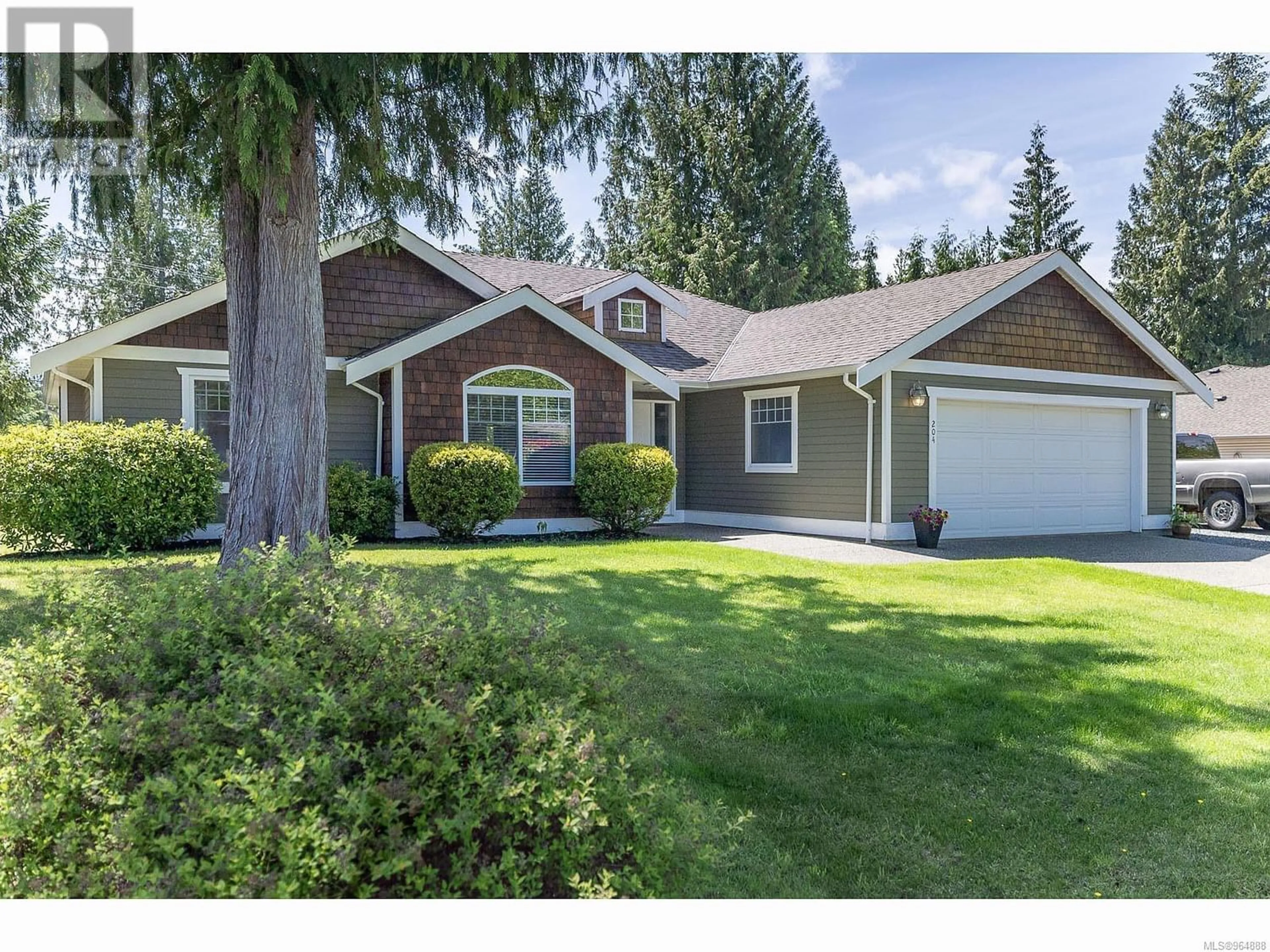 Frontside or backside of a home for 204 SATURNA Dr, Qualicum Beach British Columbia V9K2P5