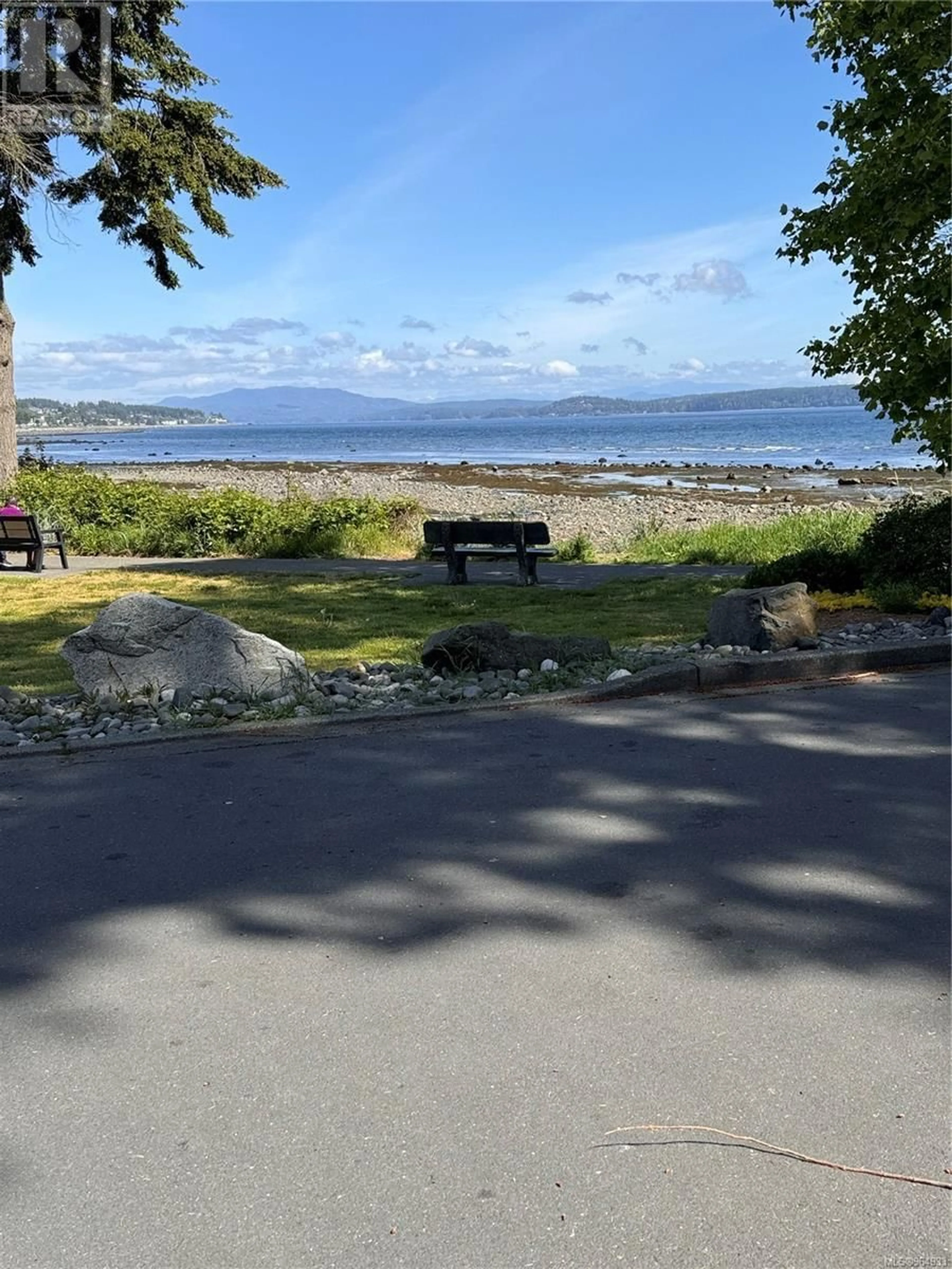 Lakeview for 102 9 Adams Rd, Campbell River British Columbia V9W1R9