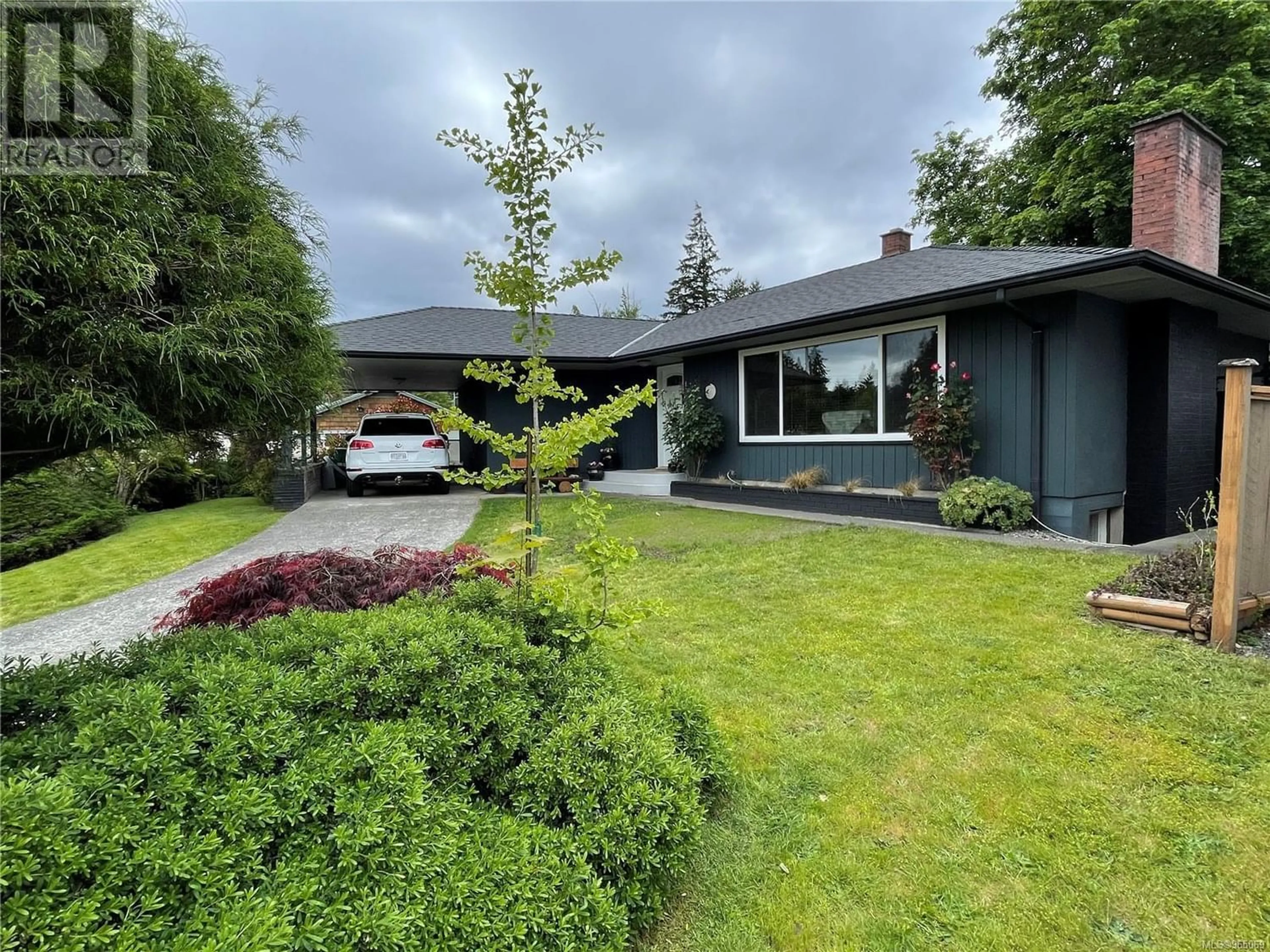 Frontside or backside of a home for 1425 Montrose Ave, Nanaimo British Columbia V9S3H8