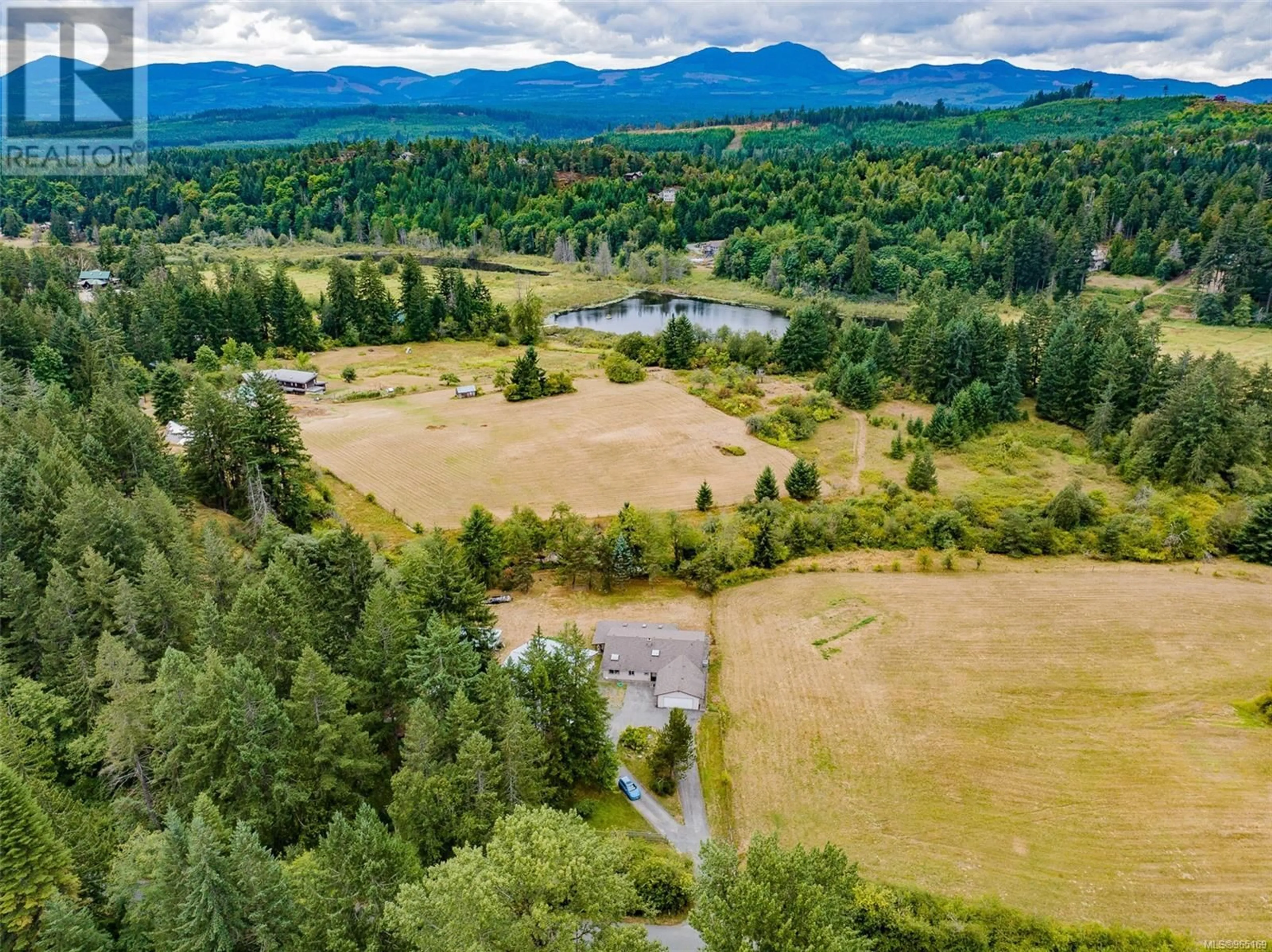 A pic from exterior of the house or condo, the view of lake or river for 2445 Godfrey Rd, Nanaimo British Columbia V9X1E6