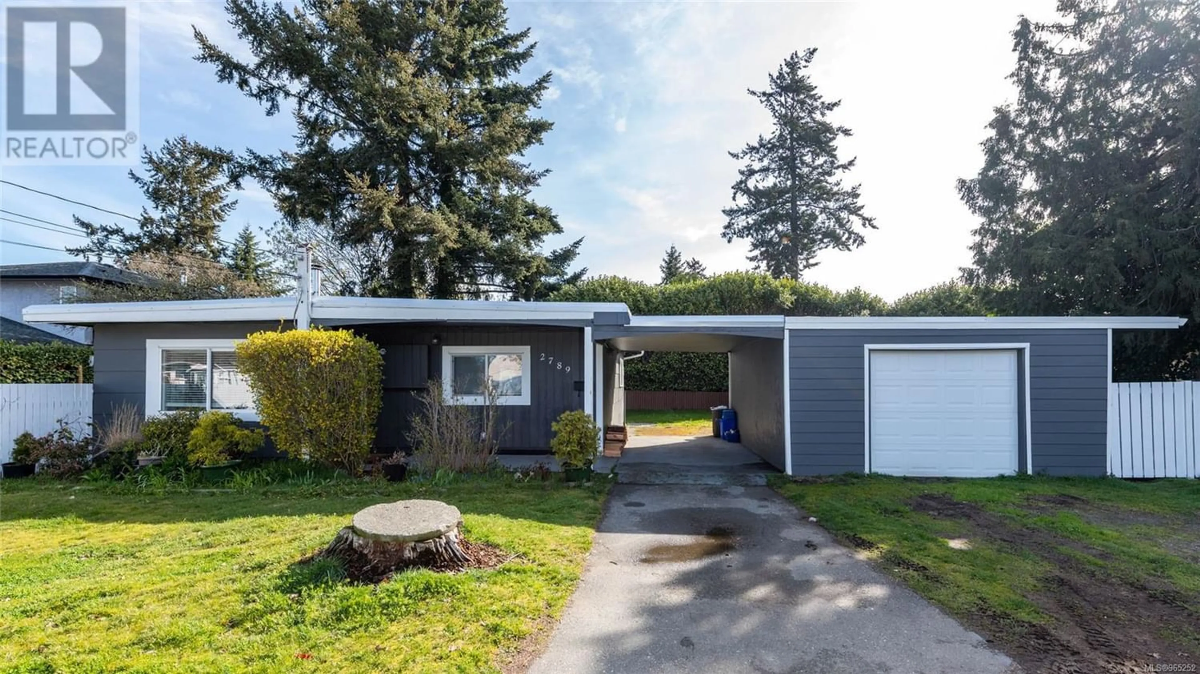 Frontside or backside of a home for 2789 Winster Rd, Langford British Columbia V9B3P6