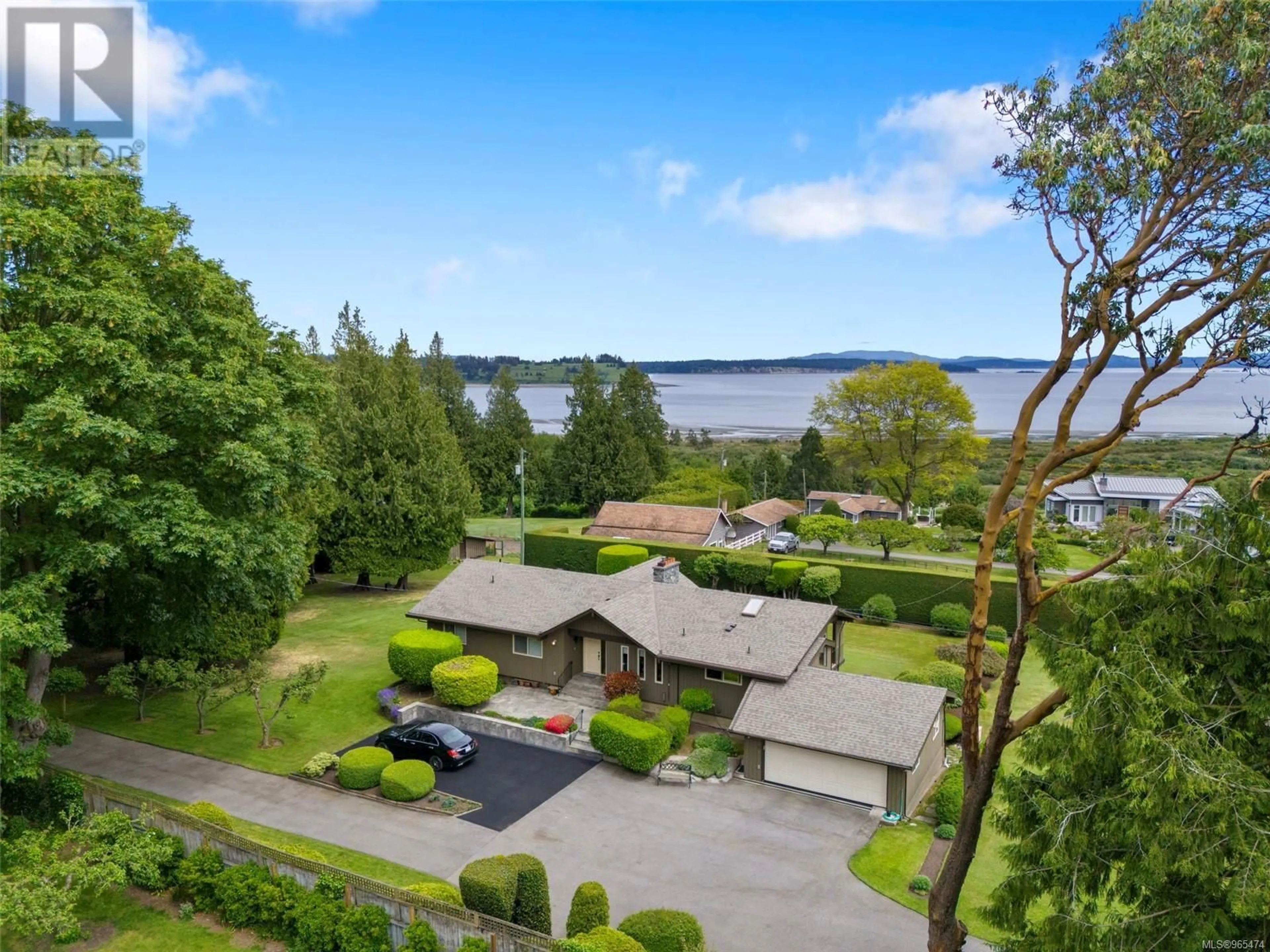 Lakeview for 2938 Lamont Rd, Central Saanich British Columbia V8M1W5