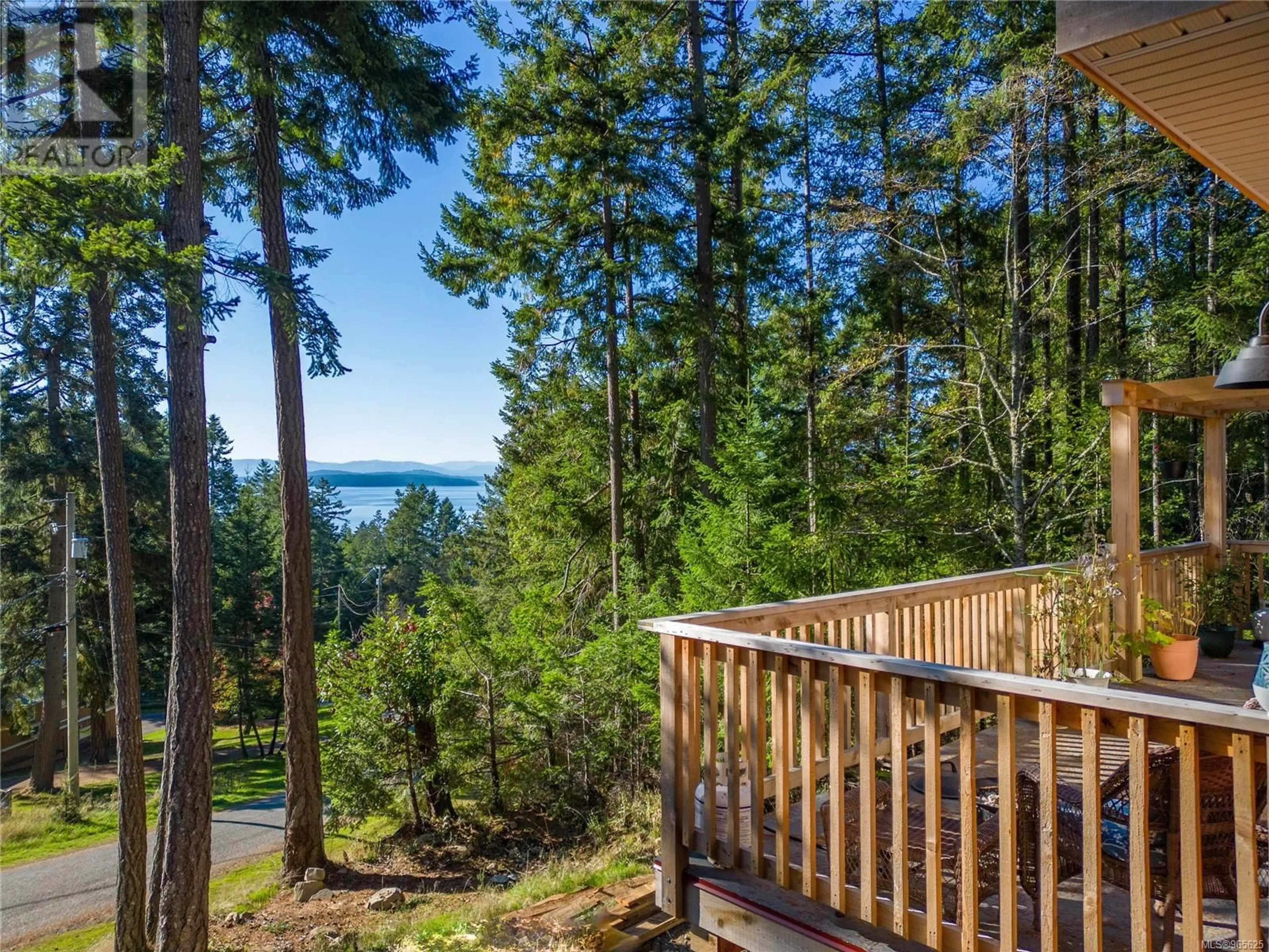 Lakeview for 3716 Rum Rd, Pender Island British Columbia V0N2M0