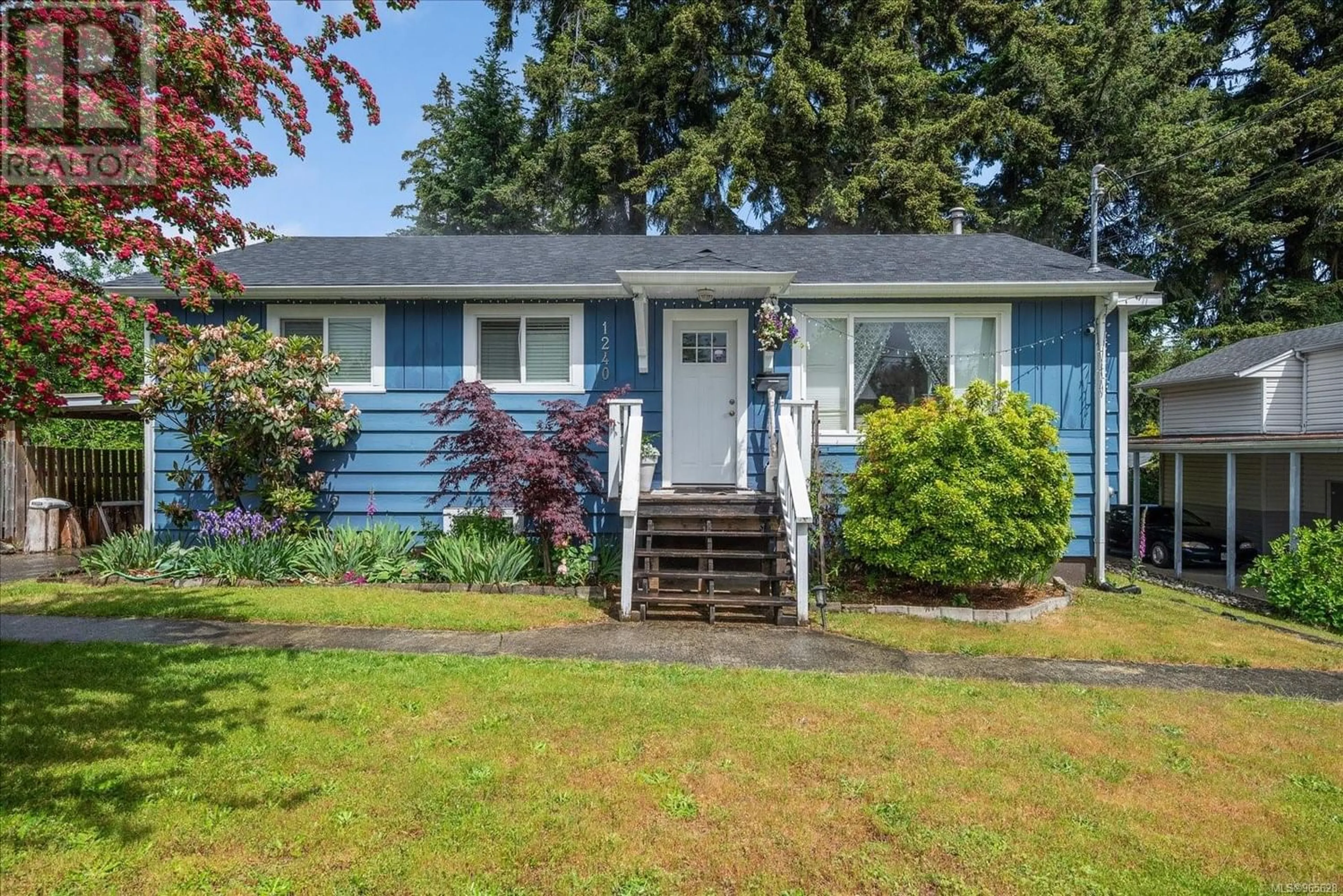 Frontside or backside of a home for 1240 Strathmore St, Nanaimo British Columbia V9S2L9