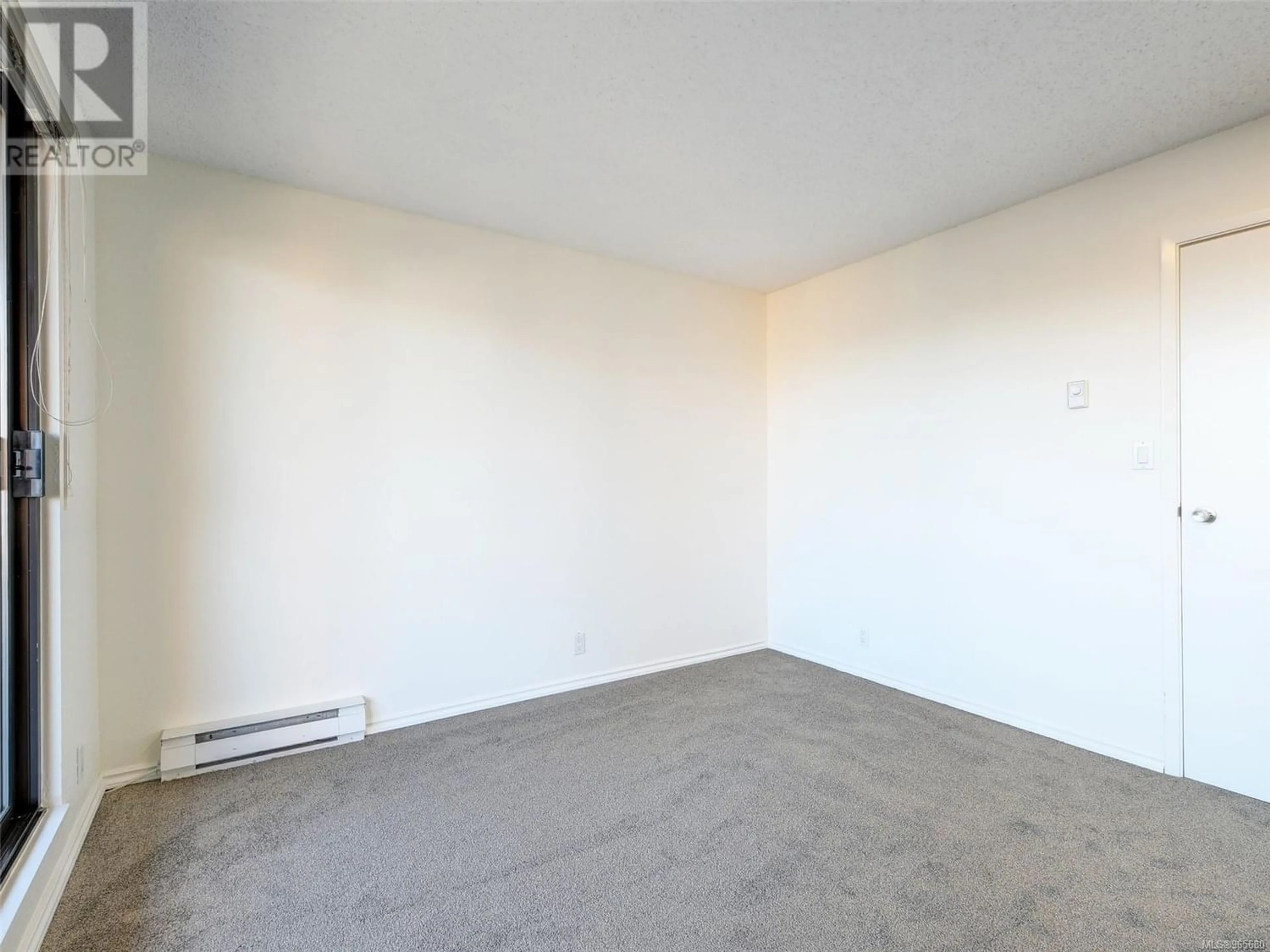 A pic of a room for 610 1630 Quadra St, Victoria British Columbia V8W3J5