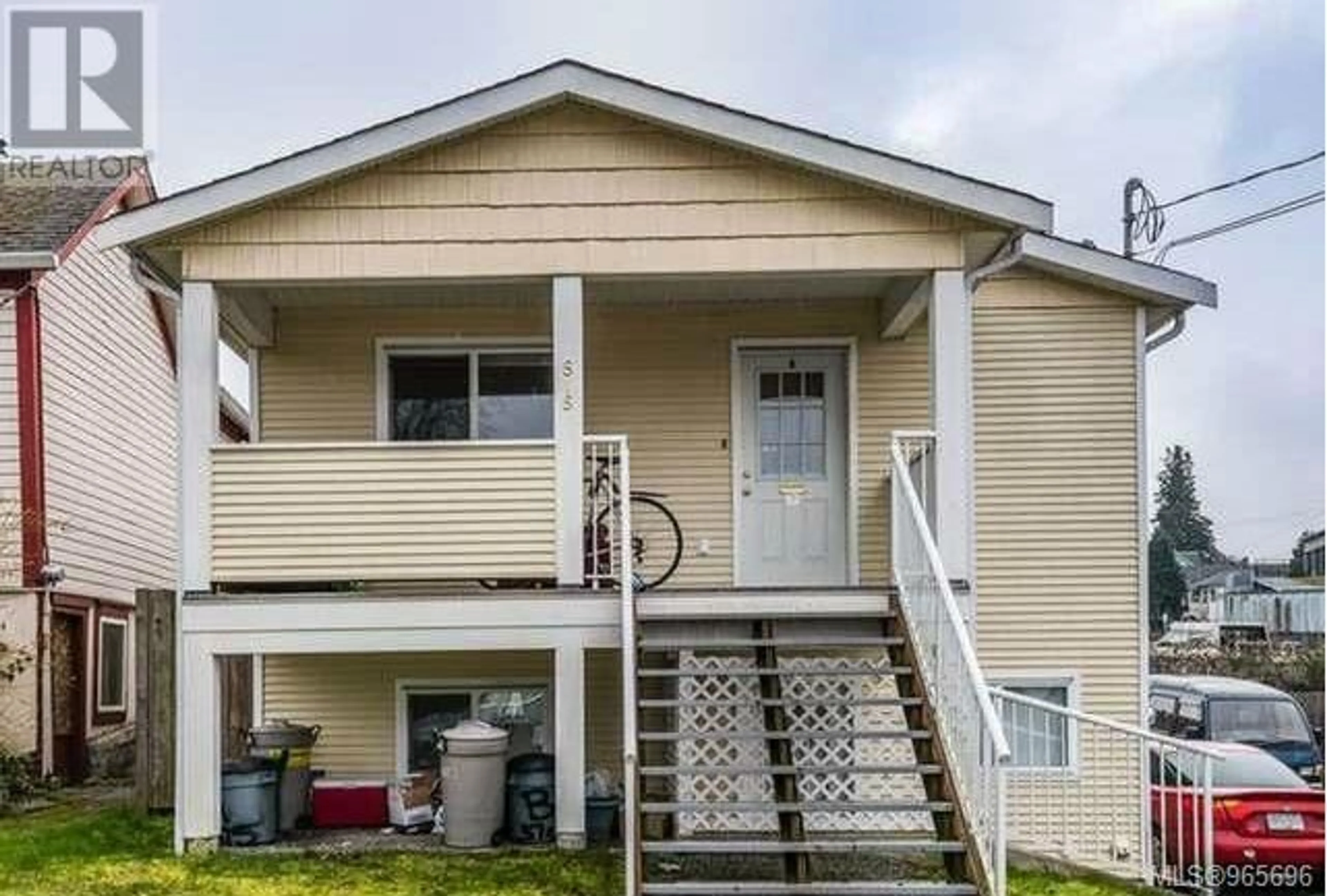 Frontside or backside of a home for 515 Prideaux St, Nanaimo British Columbia V9R2N8