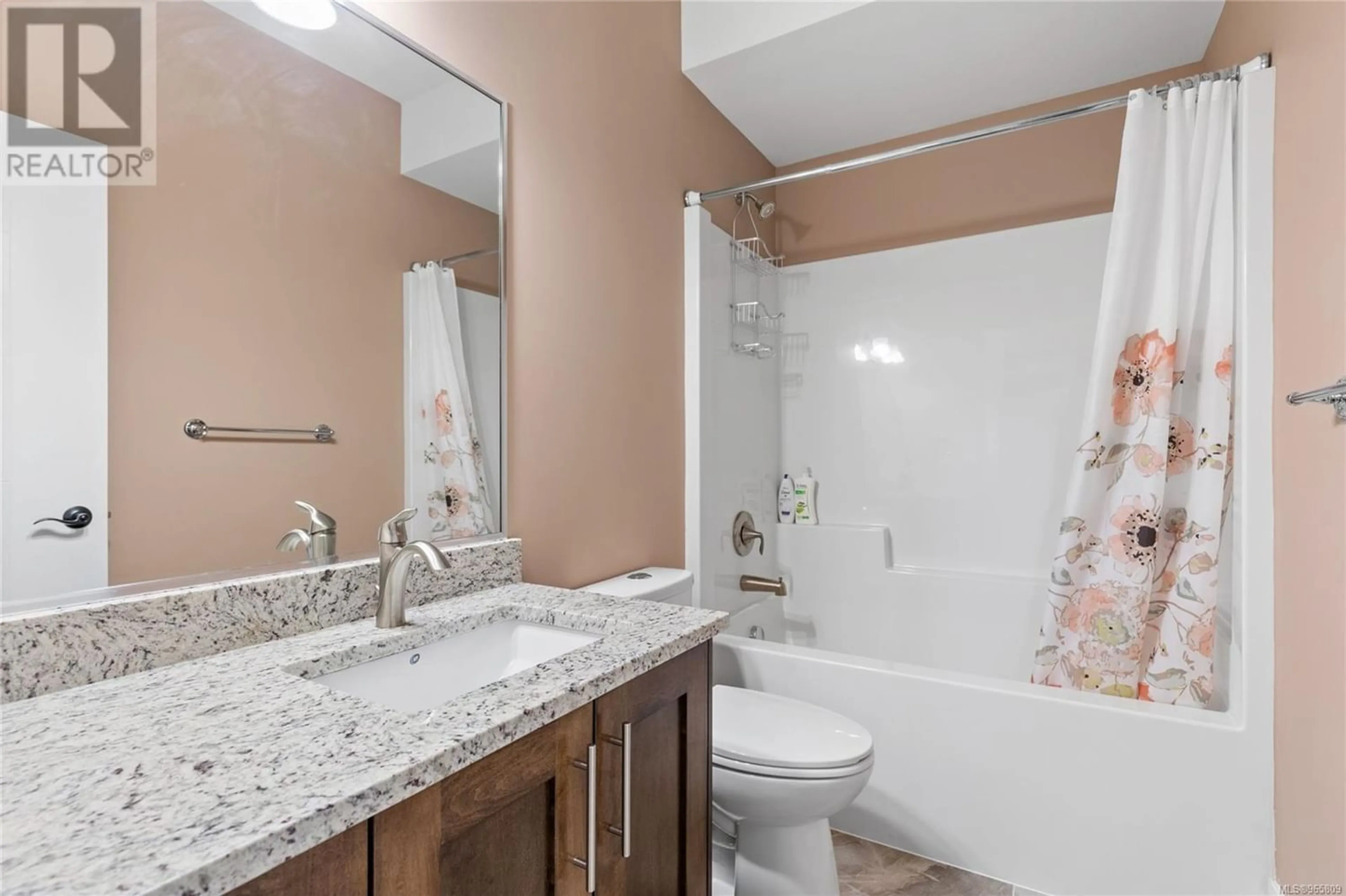 Bathroom for 5790 Linyard Rd, Nanaimo British Columbia V9T0G6