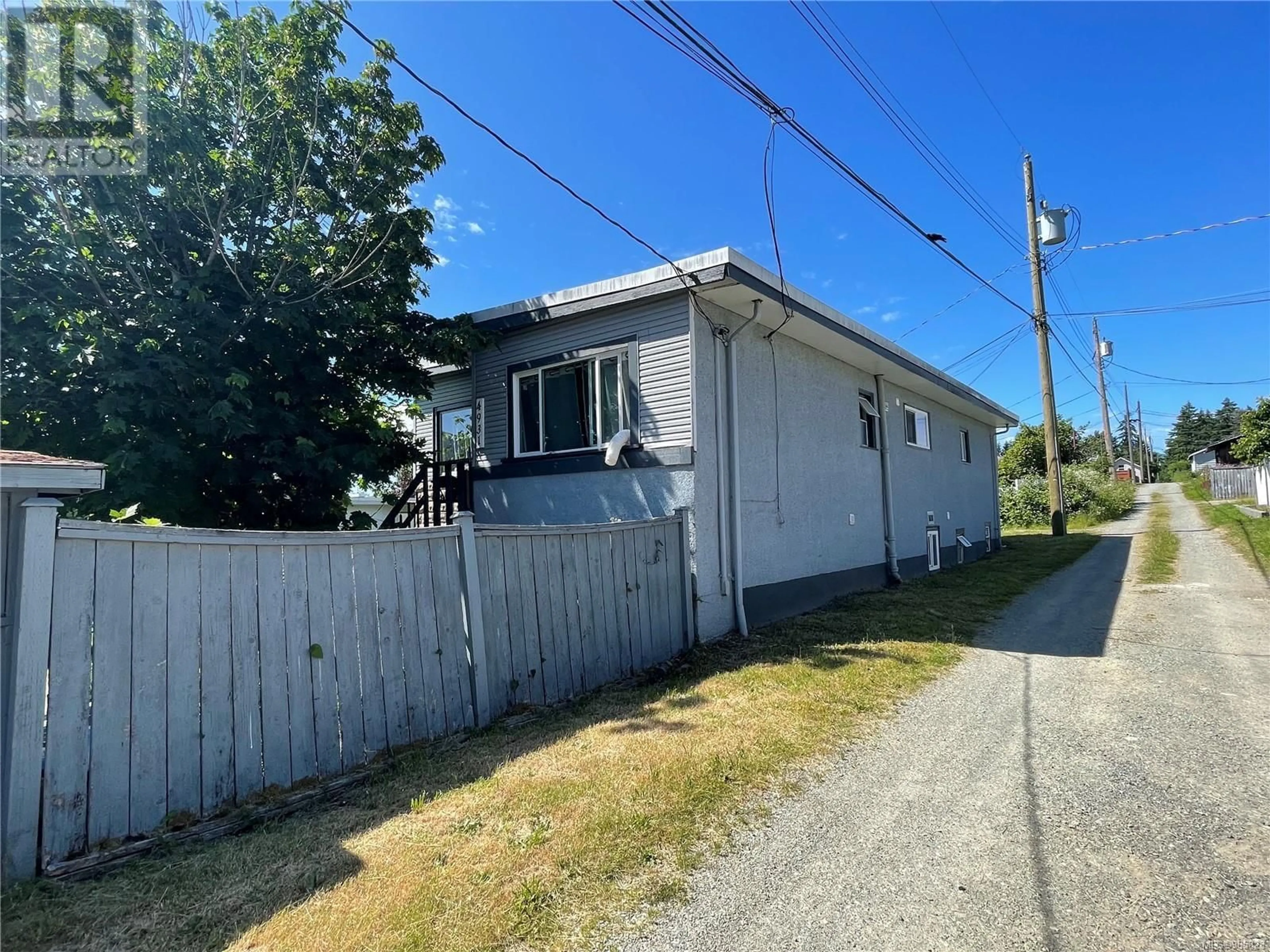 Frontside or backside of a home for 4931 Bruce St, Port Alberni British Columbia V9Y1G7