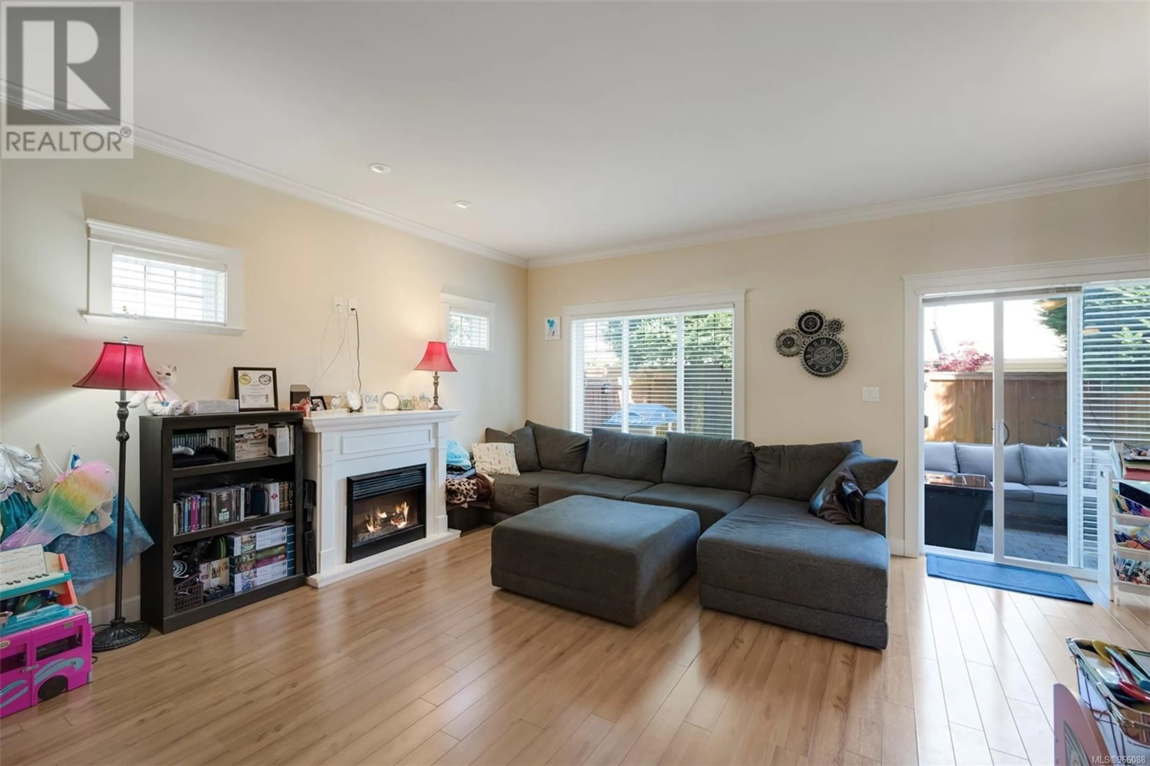 Living room for 14 2210 Sooke Rd, Colwood British Columbia V9B0E4