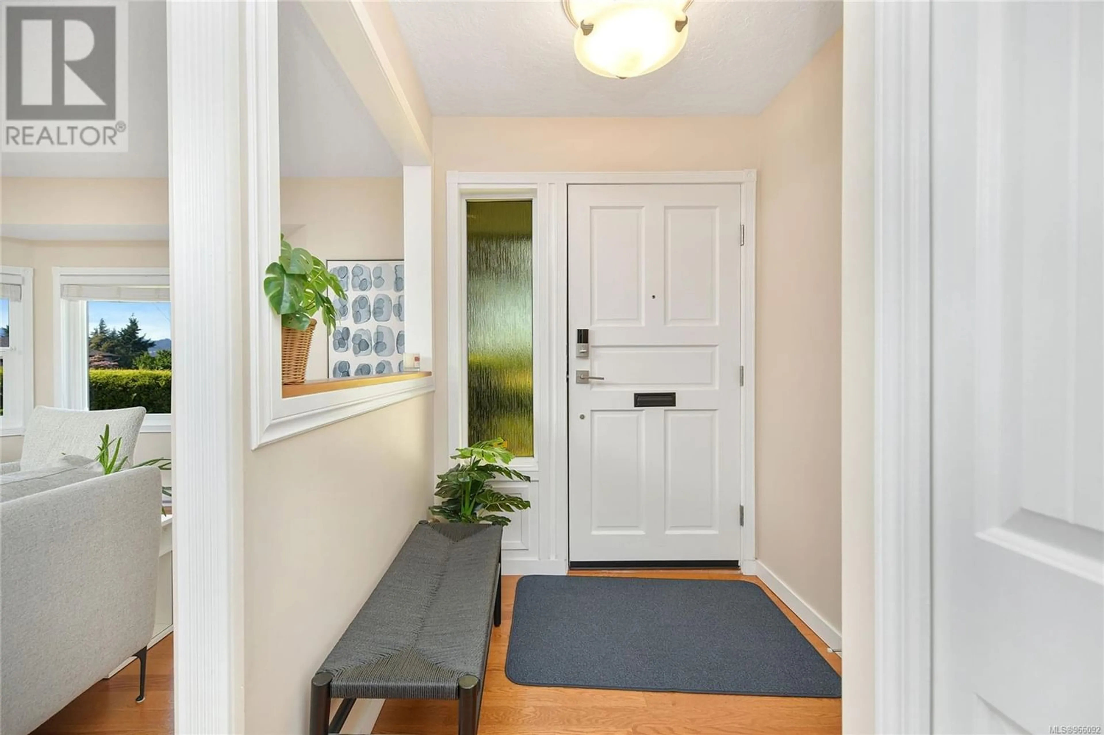 Indoor entryway for 857 Cecil Blogg Dr, Colwood British Columbia V9C3J2