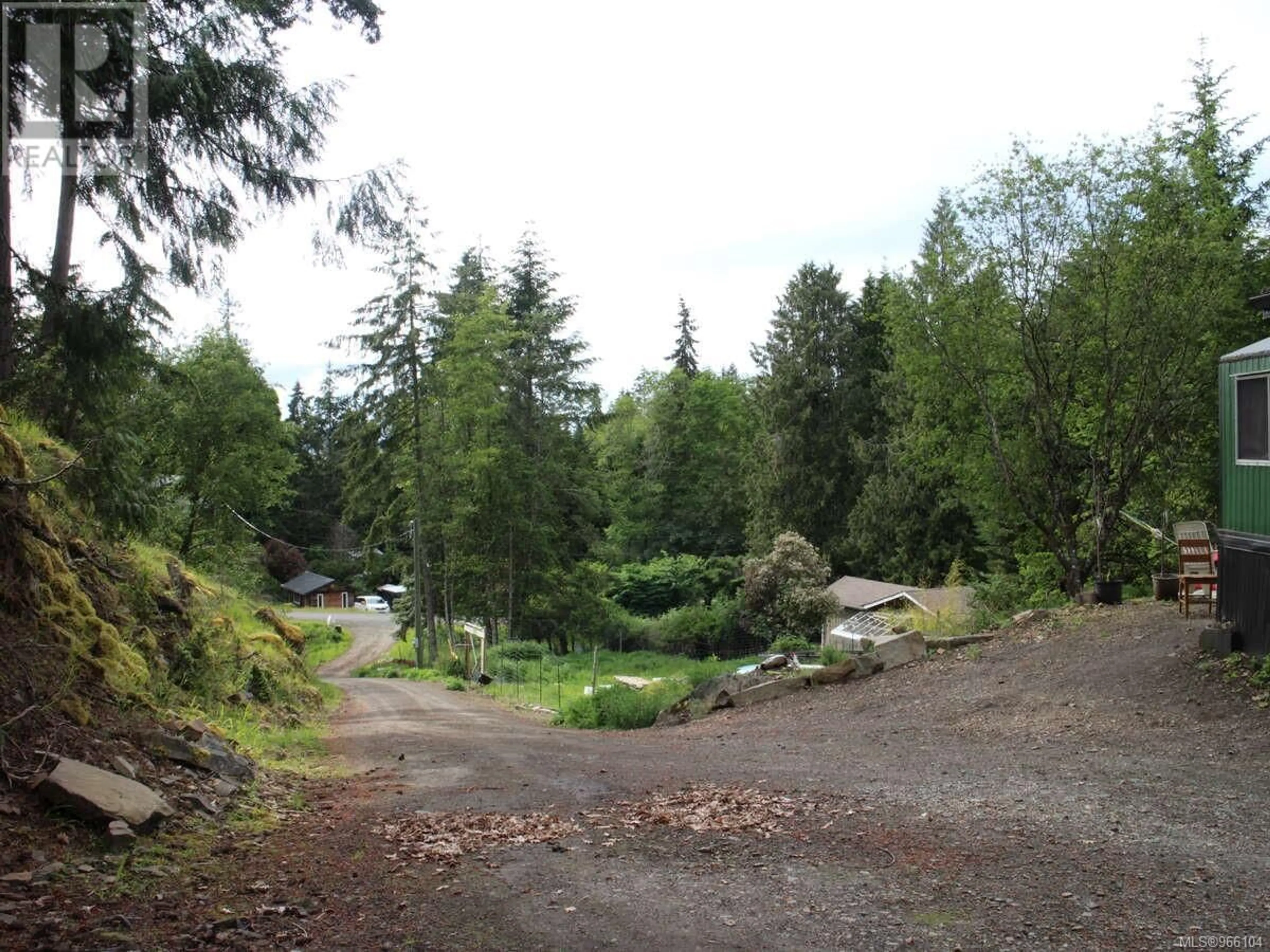 Patio, forest for 2620 Gunwhale Rd, Pender Island British Columbia V0N2M2