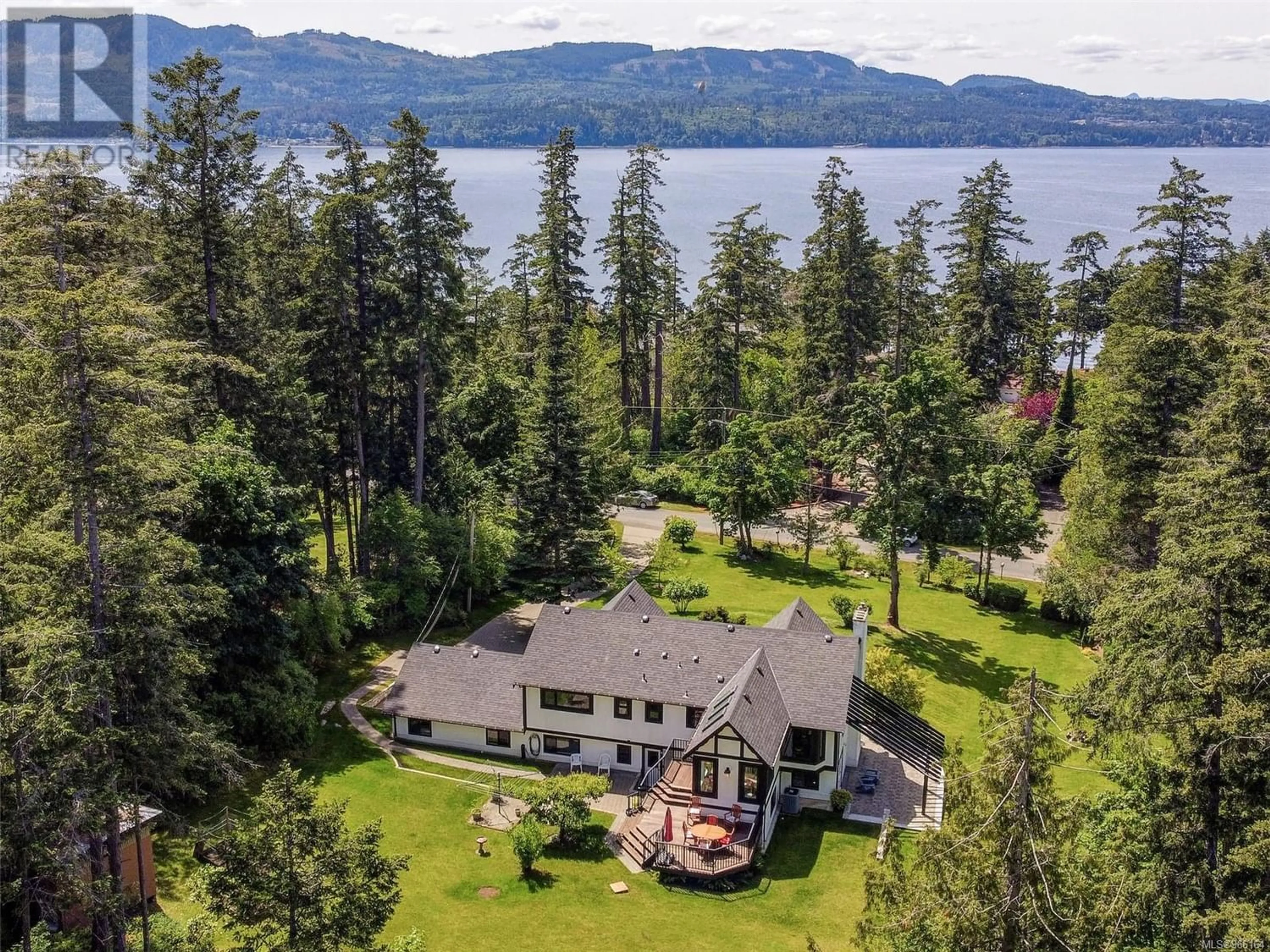 Lakeview for 9325 Ardmore Dr, North Saanich British Columbia V8L5G4