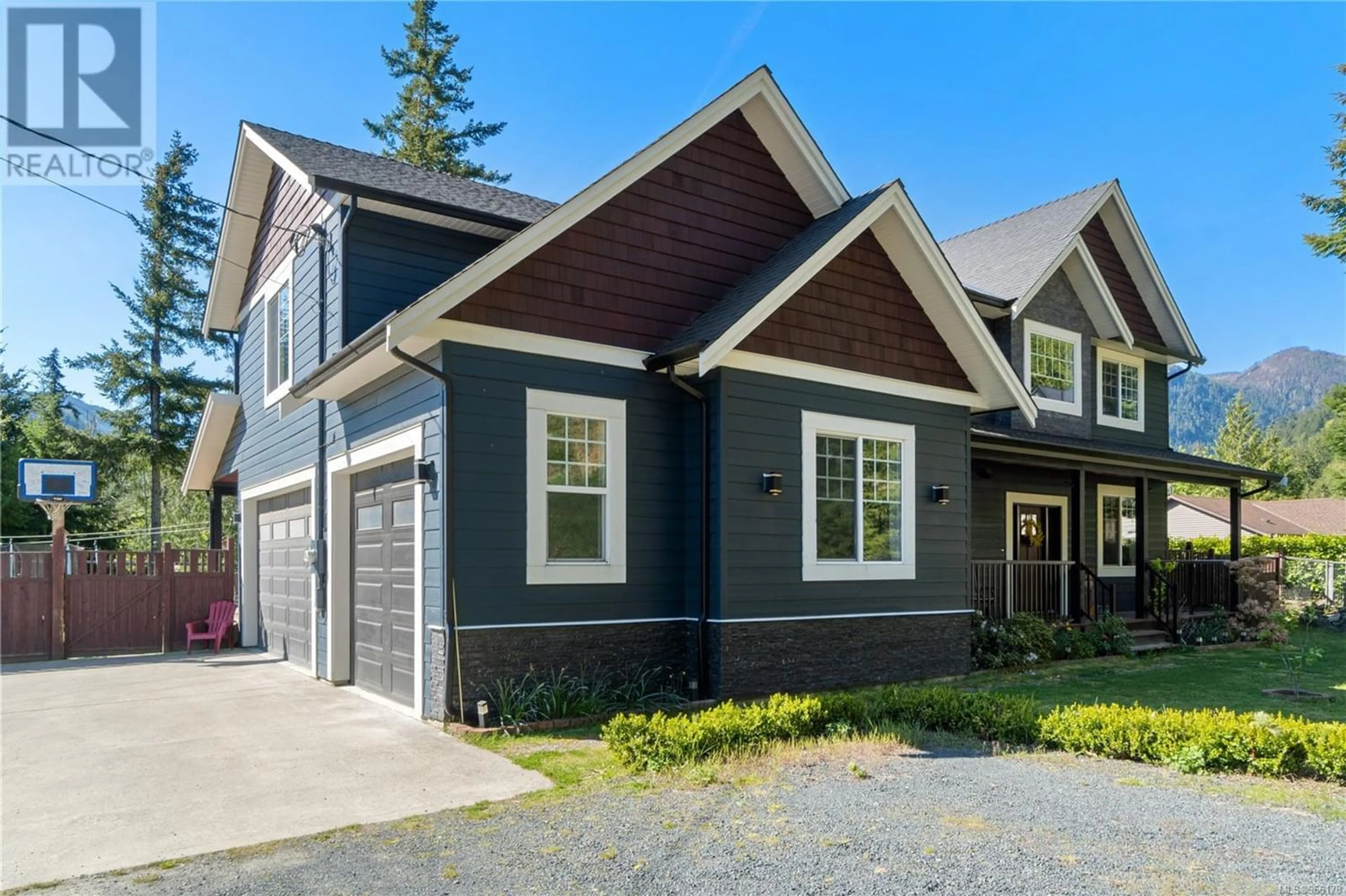 Frontside or backside of a home for 1866 Taylor Walk, Qualicum Beach British Columbia V9K2S3