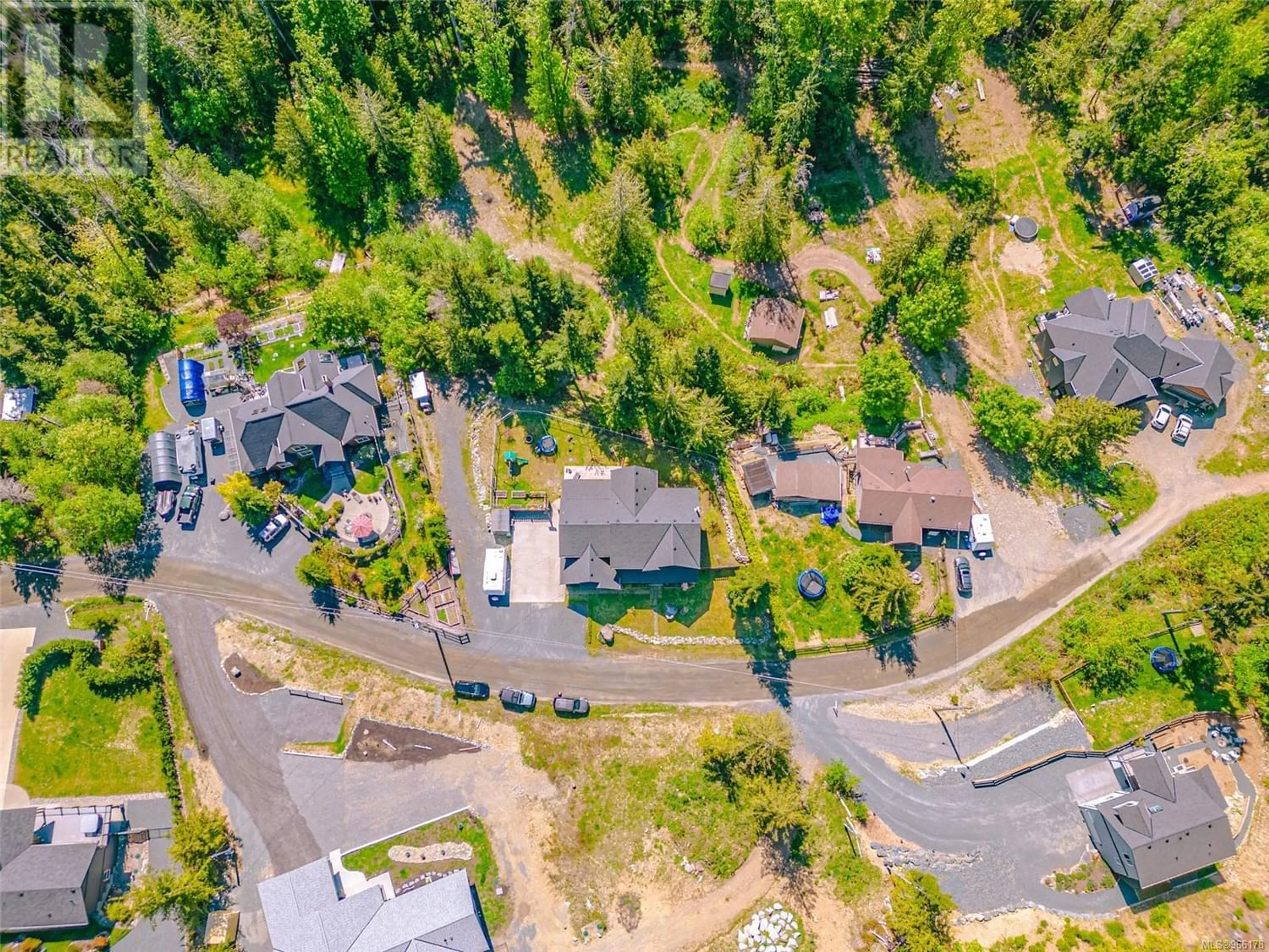 Frontside or backside of a home for 1866 Taylor Walk, Qualicum Beach British Columbia V9K2S3