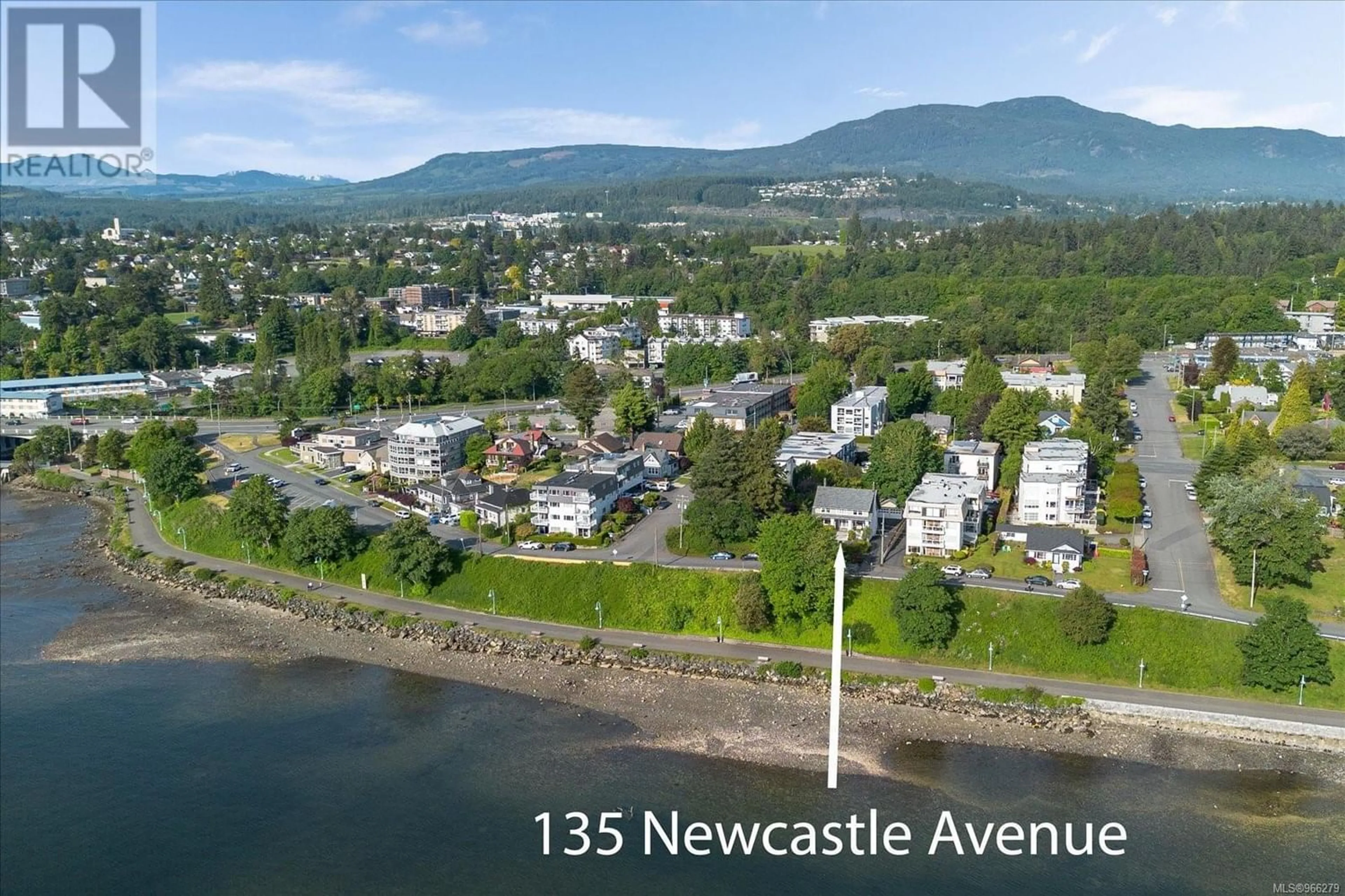 Lakeview for 135 Newcastle Ave, Nanaimo British Columbia V9S4H7