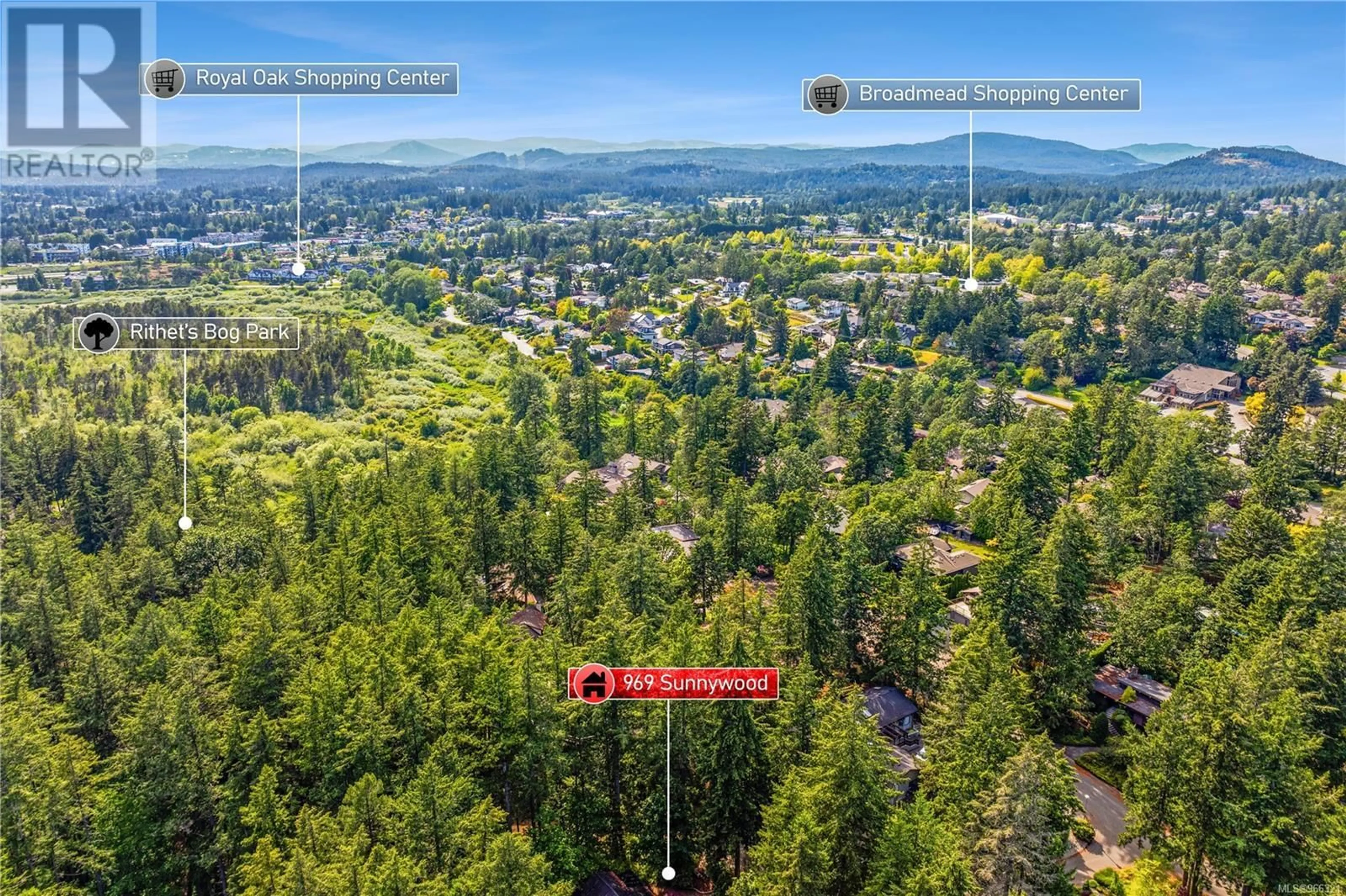 Street view for 969 Sunnywood Crt, Saanich British Columbia V8X4N6