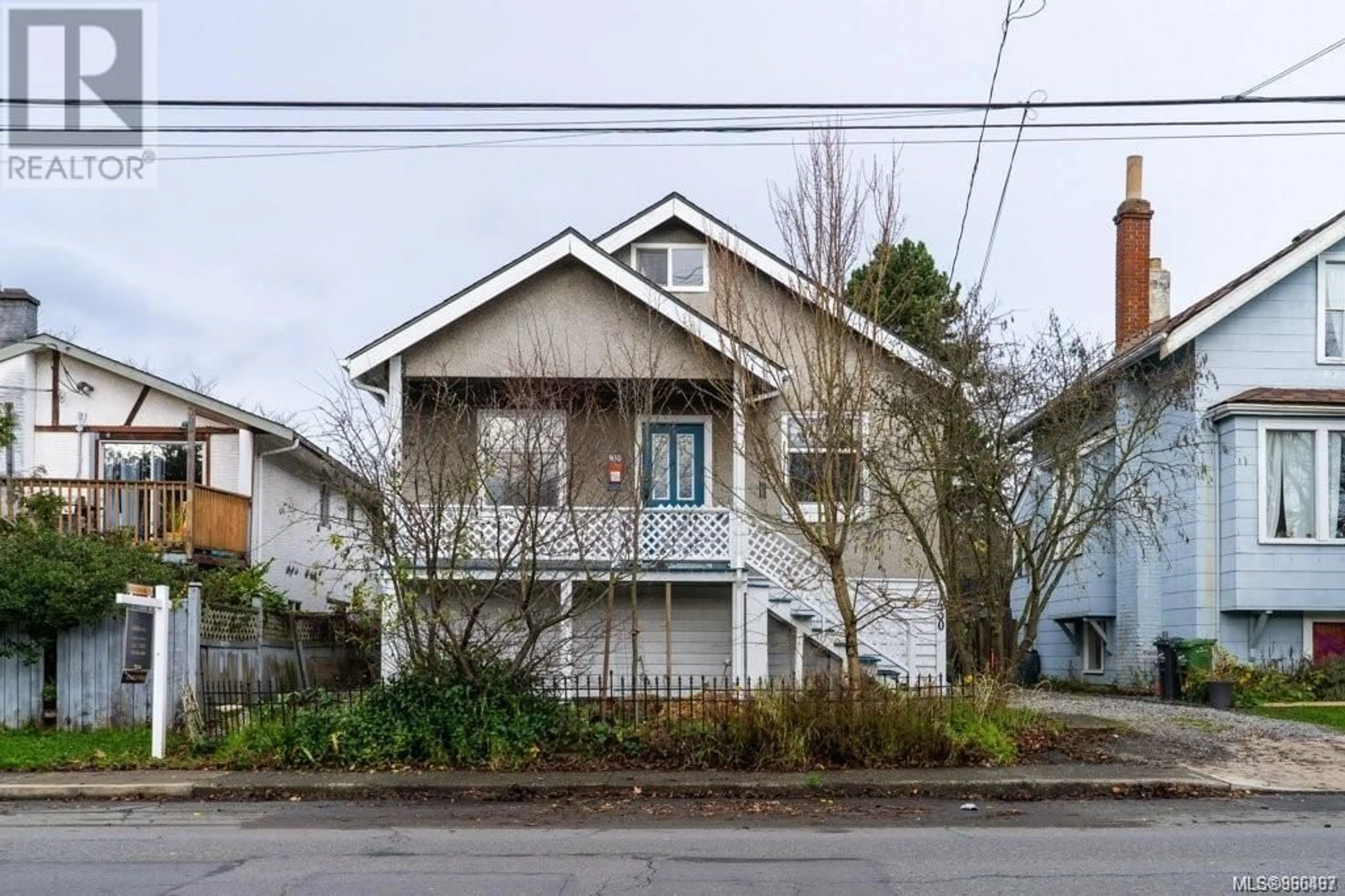 Frontside or backside of a home for 1430 Bay St, Victoria British Columbia V8R2A8