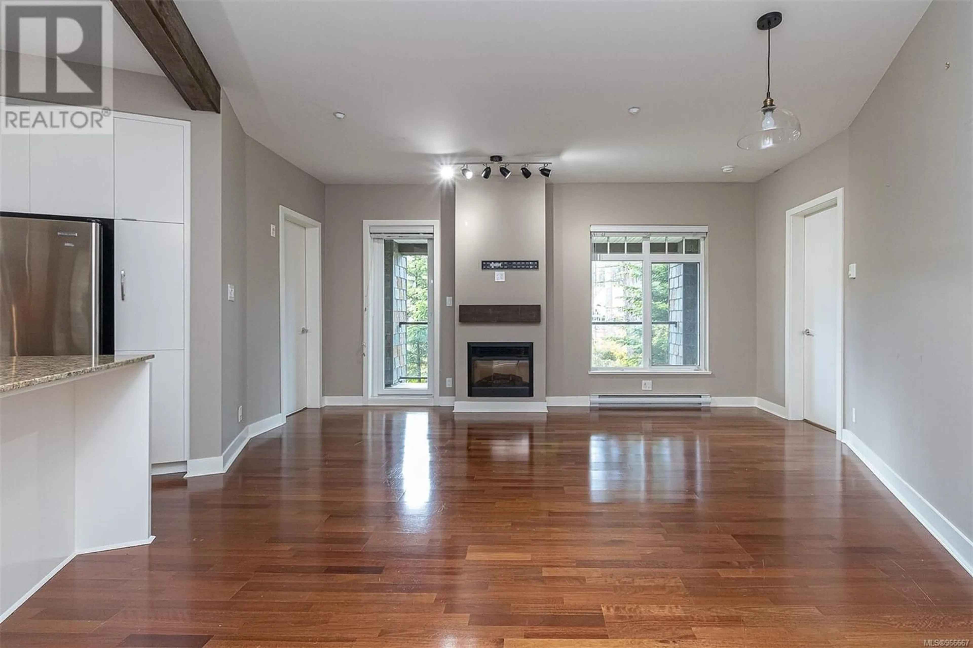 Living room for 214 1395 Bear Mountain Pkwy, Langford British Columbia V9C3V9