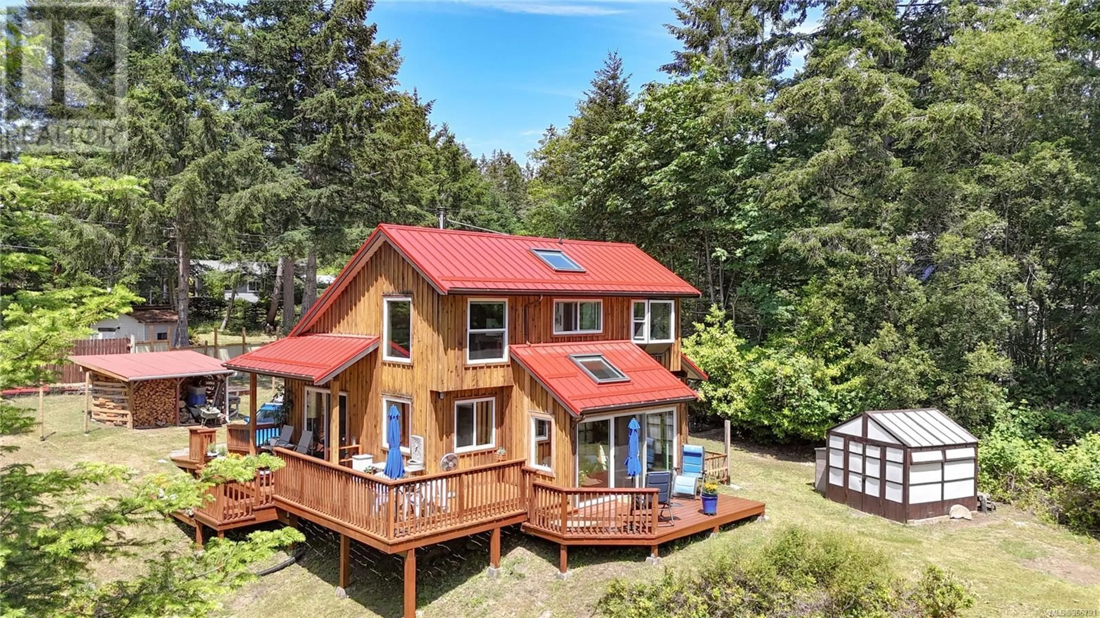 Cottage for 3045 Mander Rd, Gabriola Island British Columbia V0R1X7