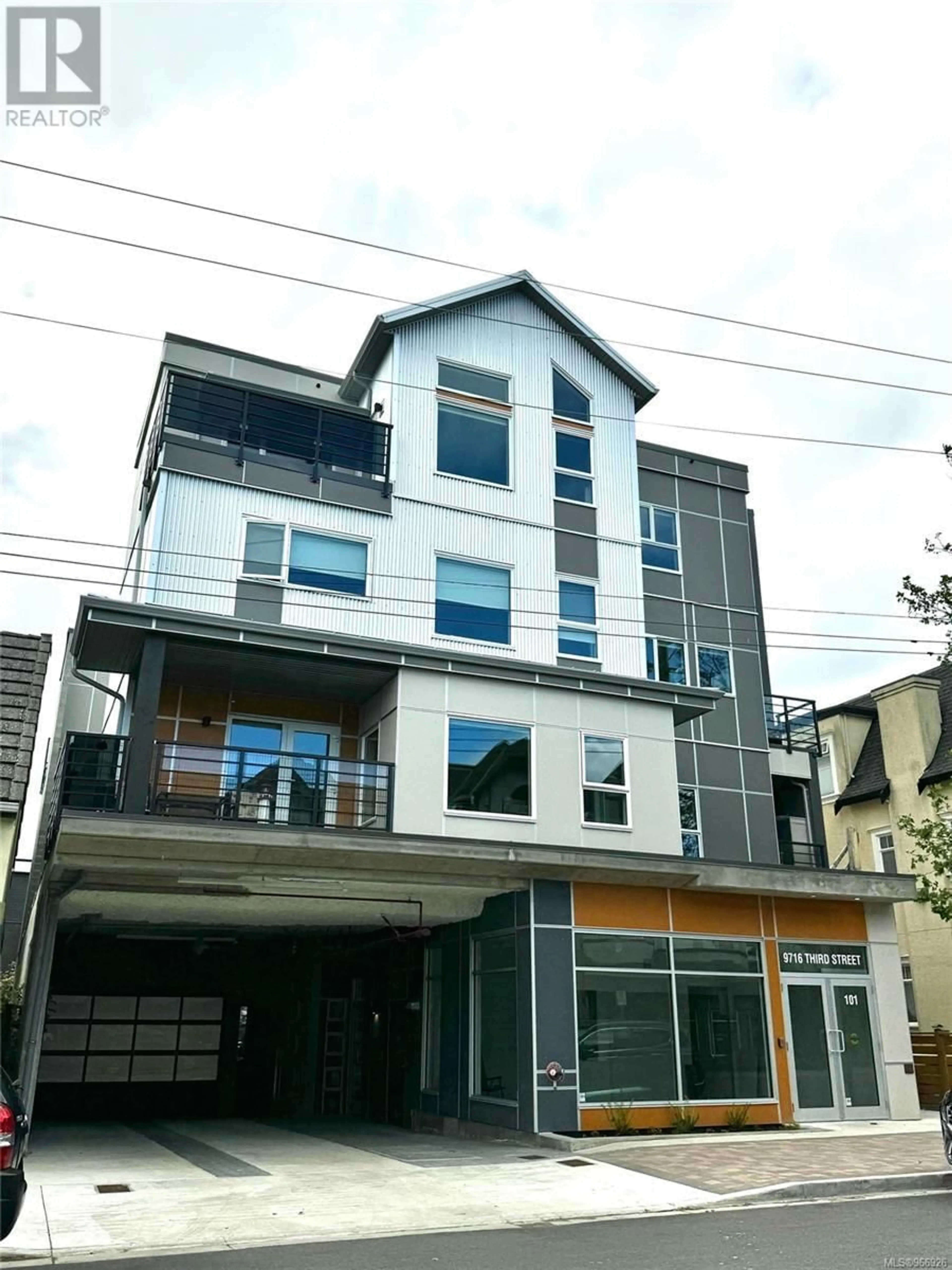 A pic from exterior of the house or condo for 303 9716 Third St, Sidney British Columbia V8L3A2