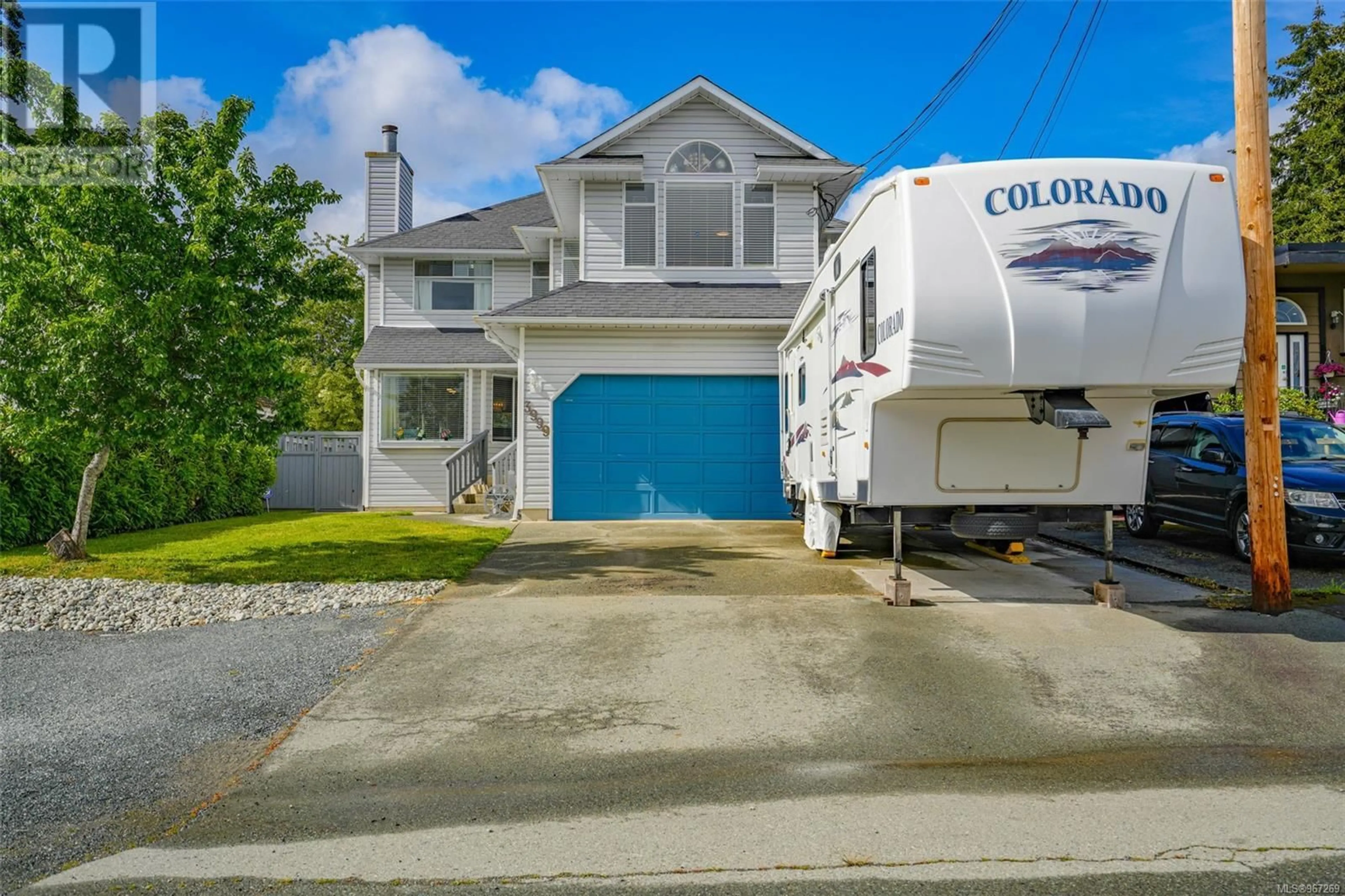 Frontside or backside of a home for 3999 Shaughnessy St, Port Alberni British Columbia V9Y6E7