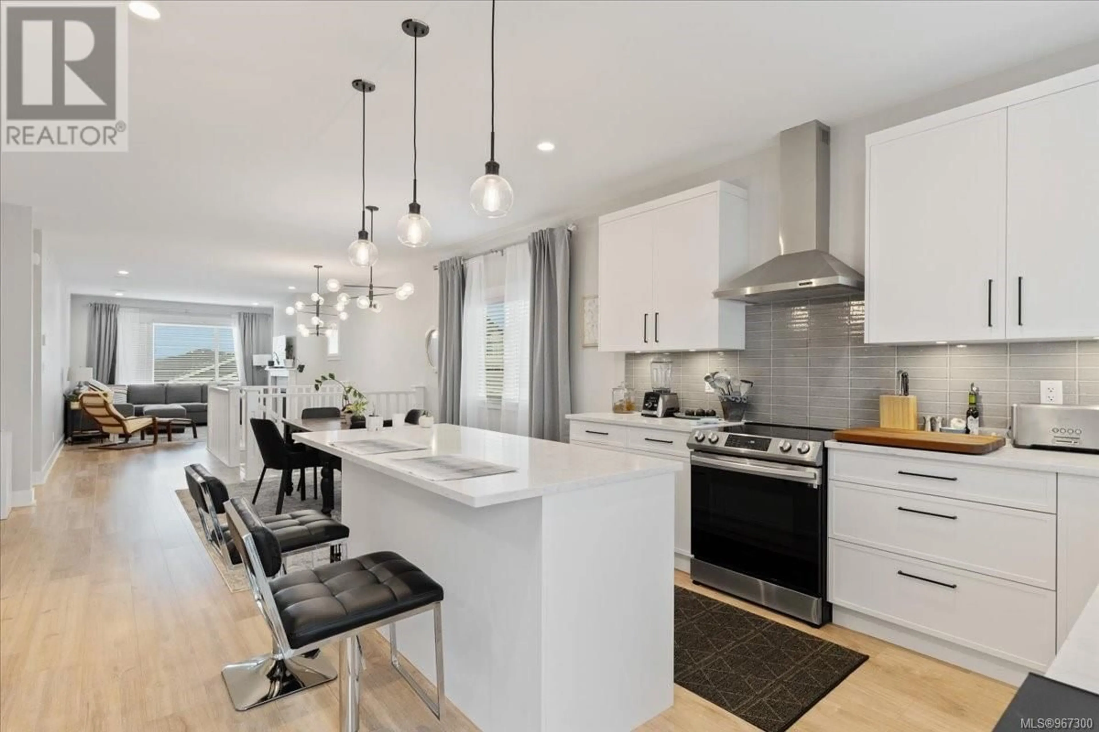 Contemporary kitchen for 1360 Flint Ave, Langford British Columbia V9B5N1