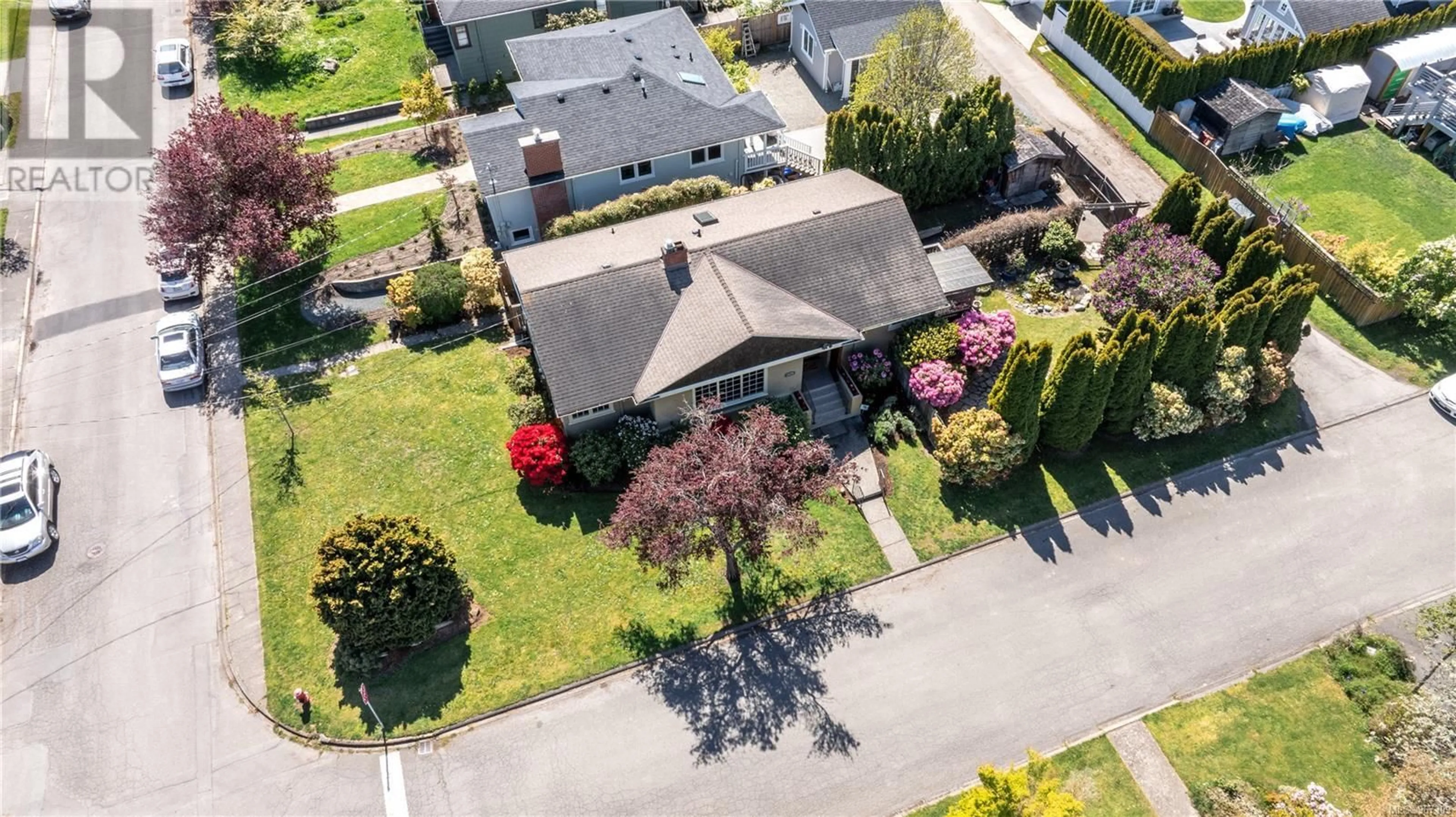 Frontside or backside of a home for 2678 Dunlevy St, Oak Bay British Columbia V8R5Z2