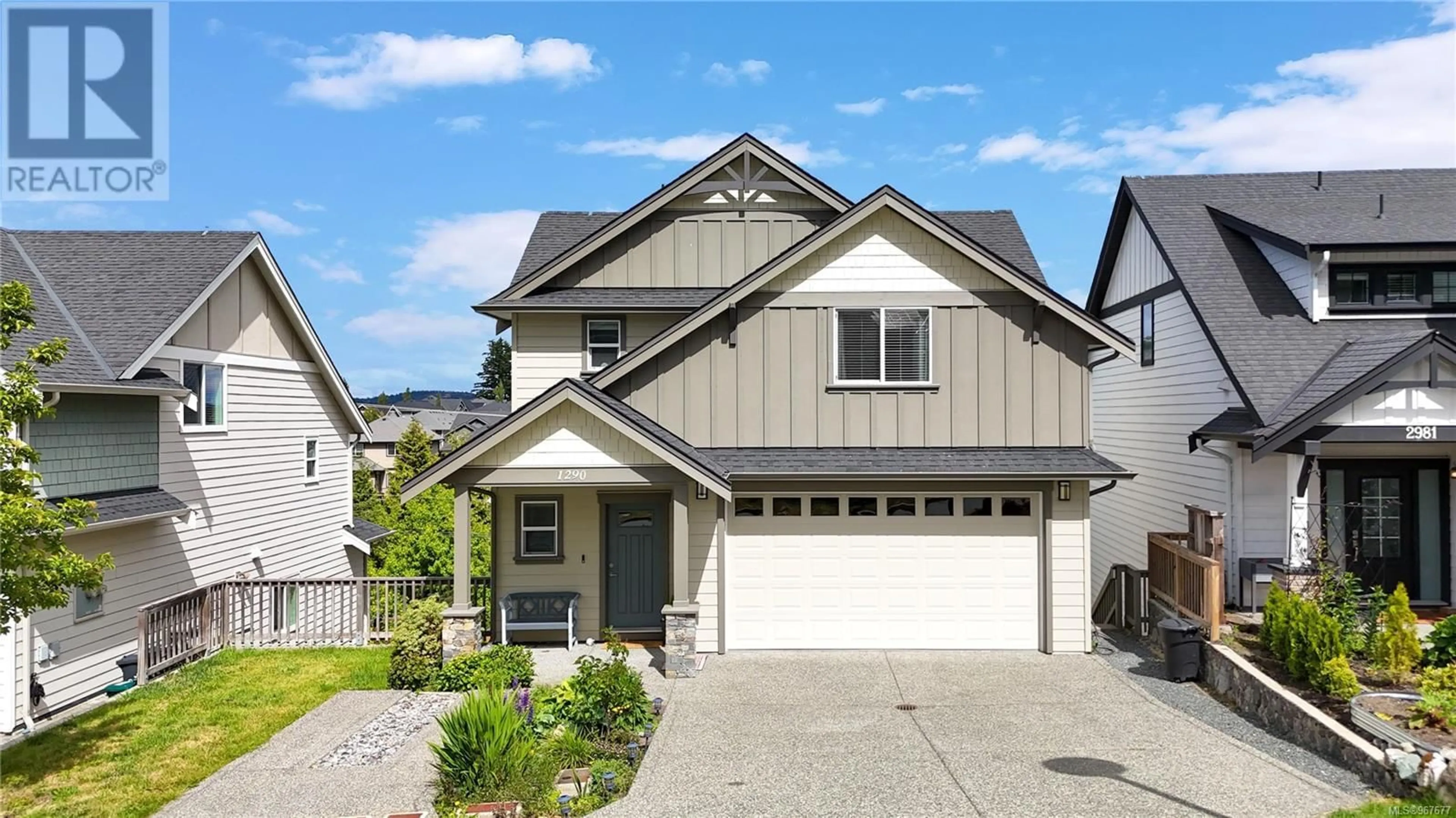 Home with vinyl exterior material for 1290 Bombardier Cres, Langford British Columbia V8Z5A3