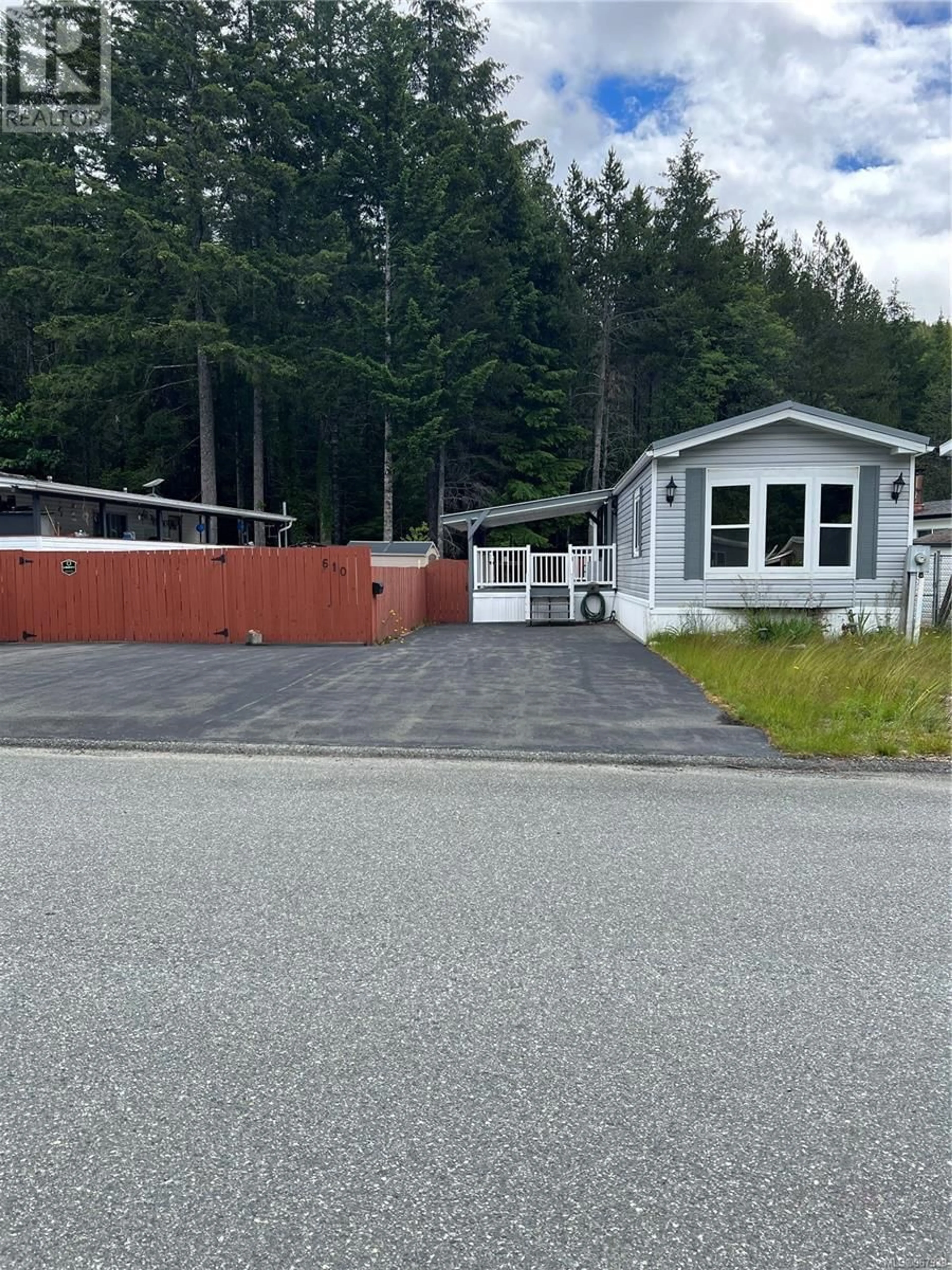 Frontside or backside of a home, cottage for 610 Conuma Dr, Gold River British Columbia V0P1G0