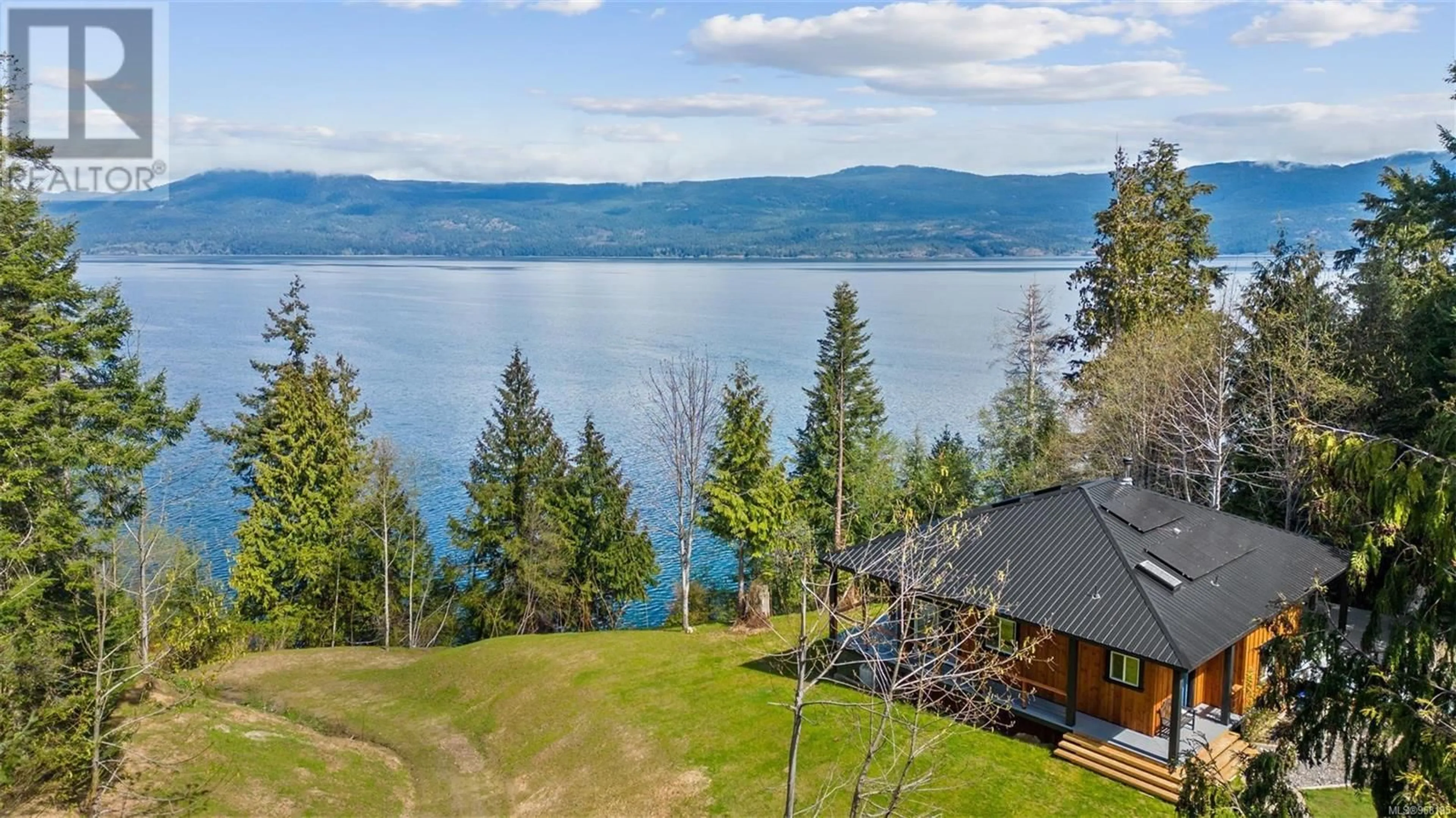 A pic from outside/outdoor area/front of a property/back of a property/a pic from drone, water/lake/river/ocean view for 4 Mine Rd, Lasqueti Island British Columbia V0R2J0